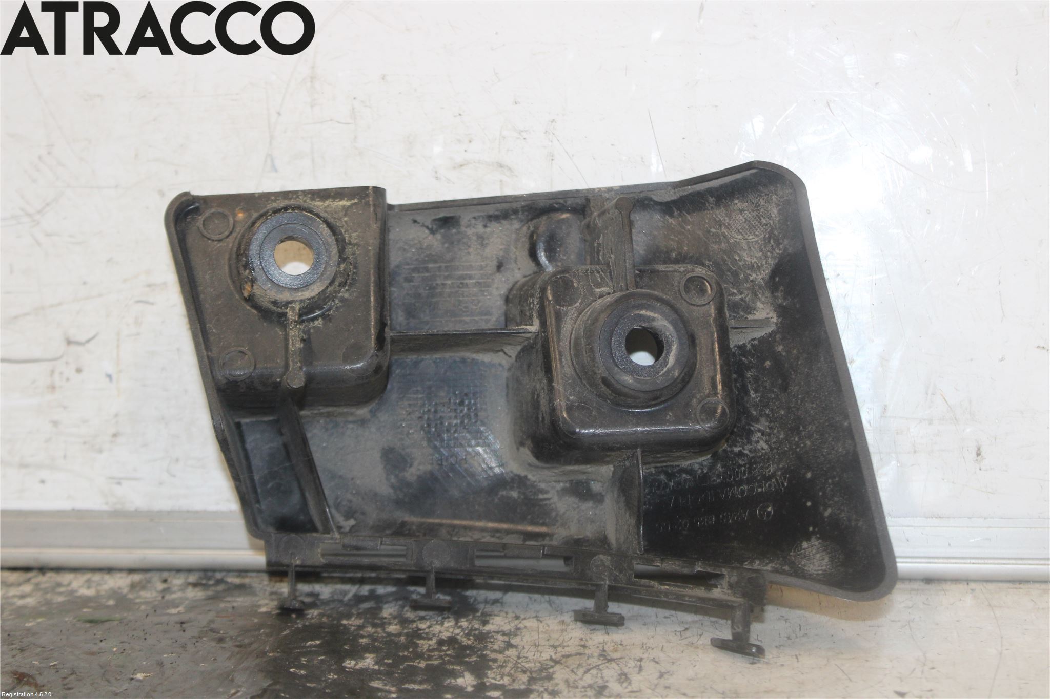 Mercedes-Benz MB B-KLASS (W246/W242) 12-19 Støtfangerfeste Bak Høyre