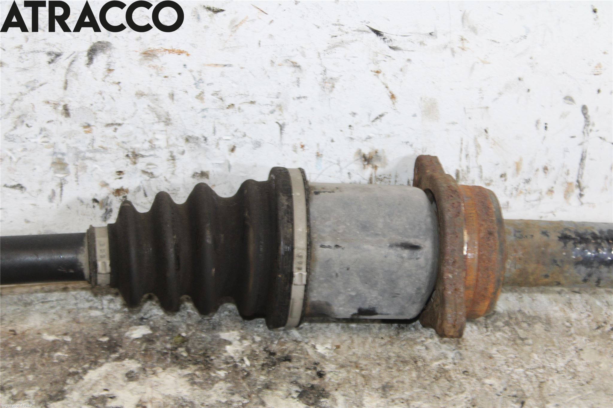 Toyota AVENSIS 03-06 Drivaksel Foran Kompl Høyre