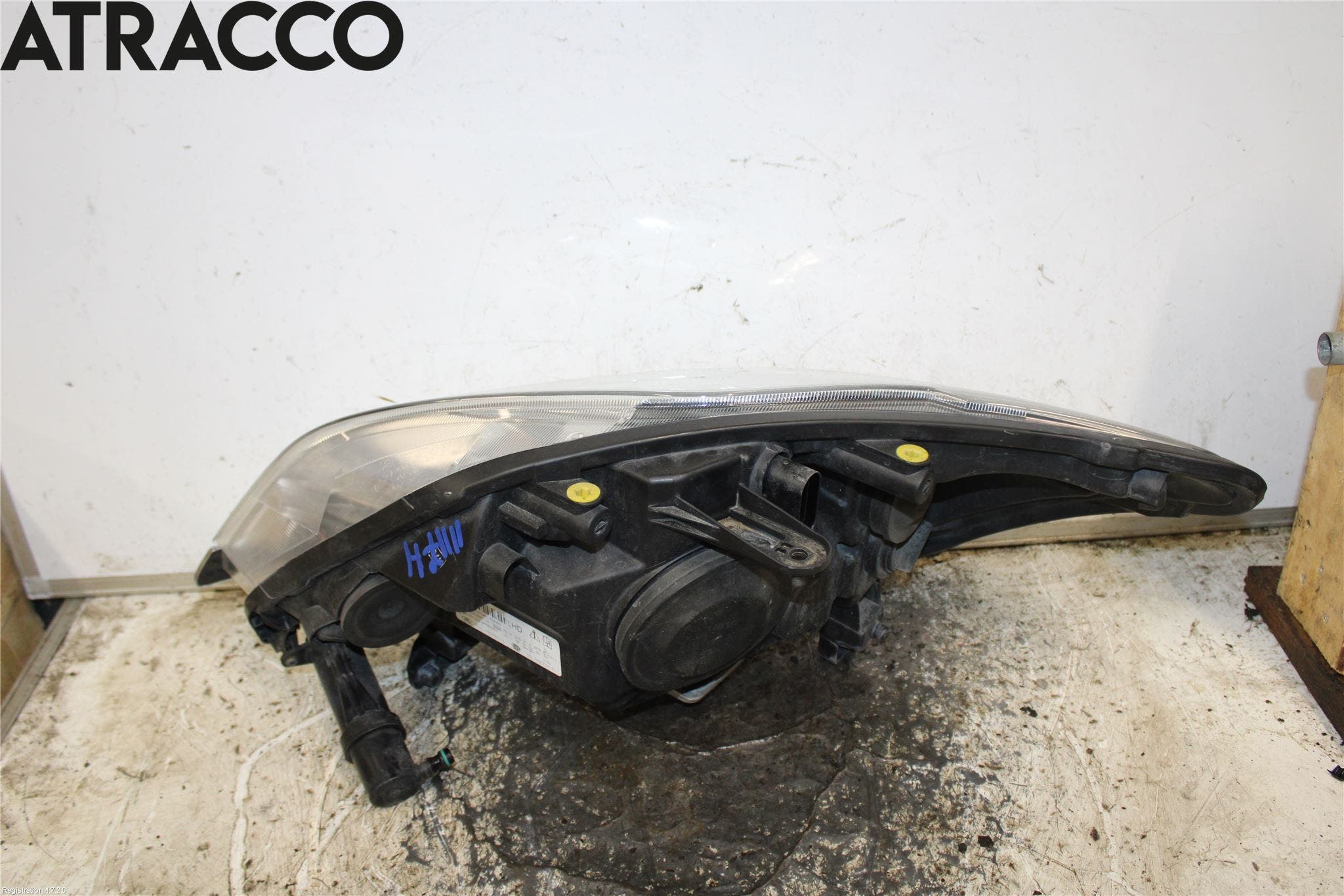 Ford KUGA 08-12 Frontlykt Høyre