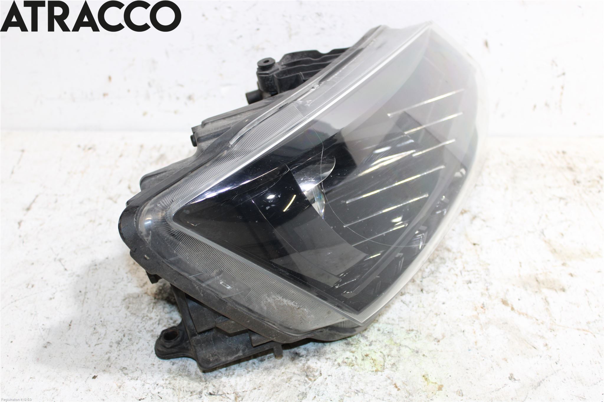 Skoda FABIA 15-21 Frontlykt Høyre