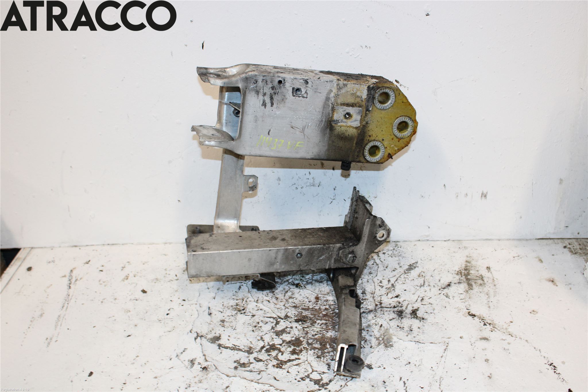 BMW 5 F10/F11/F18 09-17 Front Øvrig