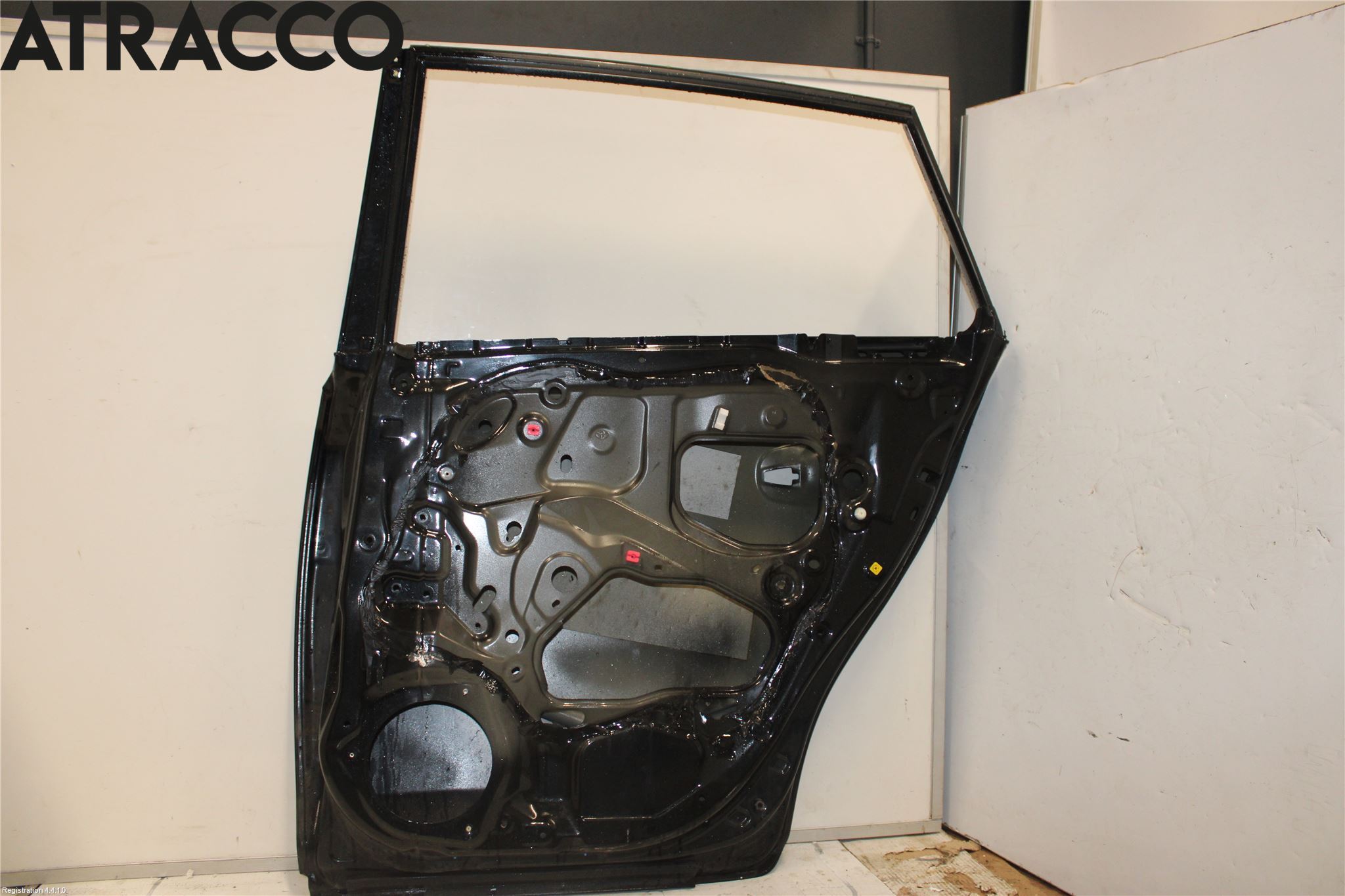 Toyota AVENSIS 09-15 Dør 4D Bak Høyre