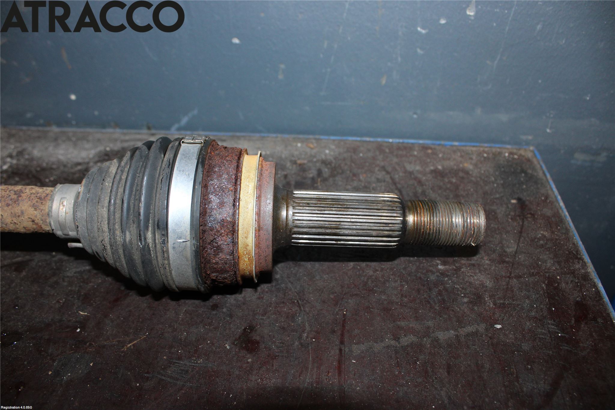 Toyota RAV4 13-18 Drivaksel Bak Kompl Høyre