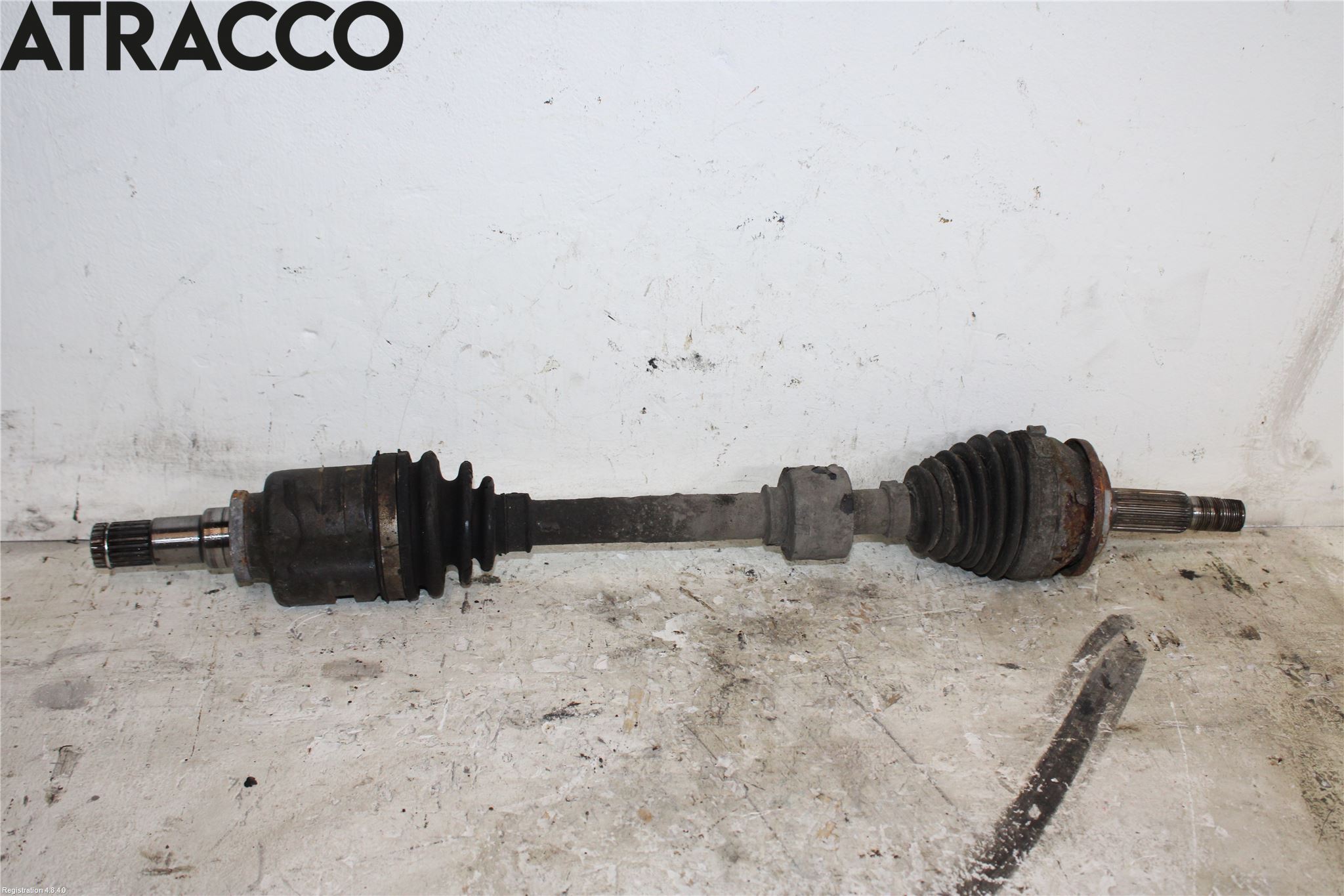 Toyota AVENSIS 16-18 Drivaksel Foran Kompl Venstre