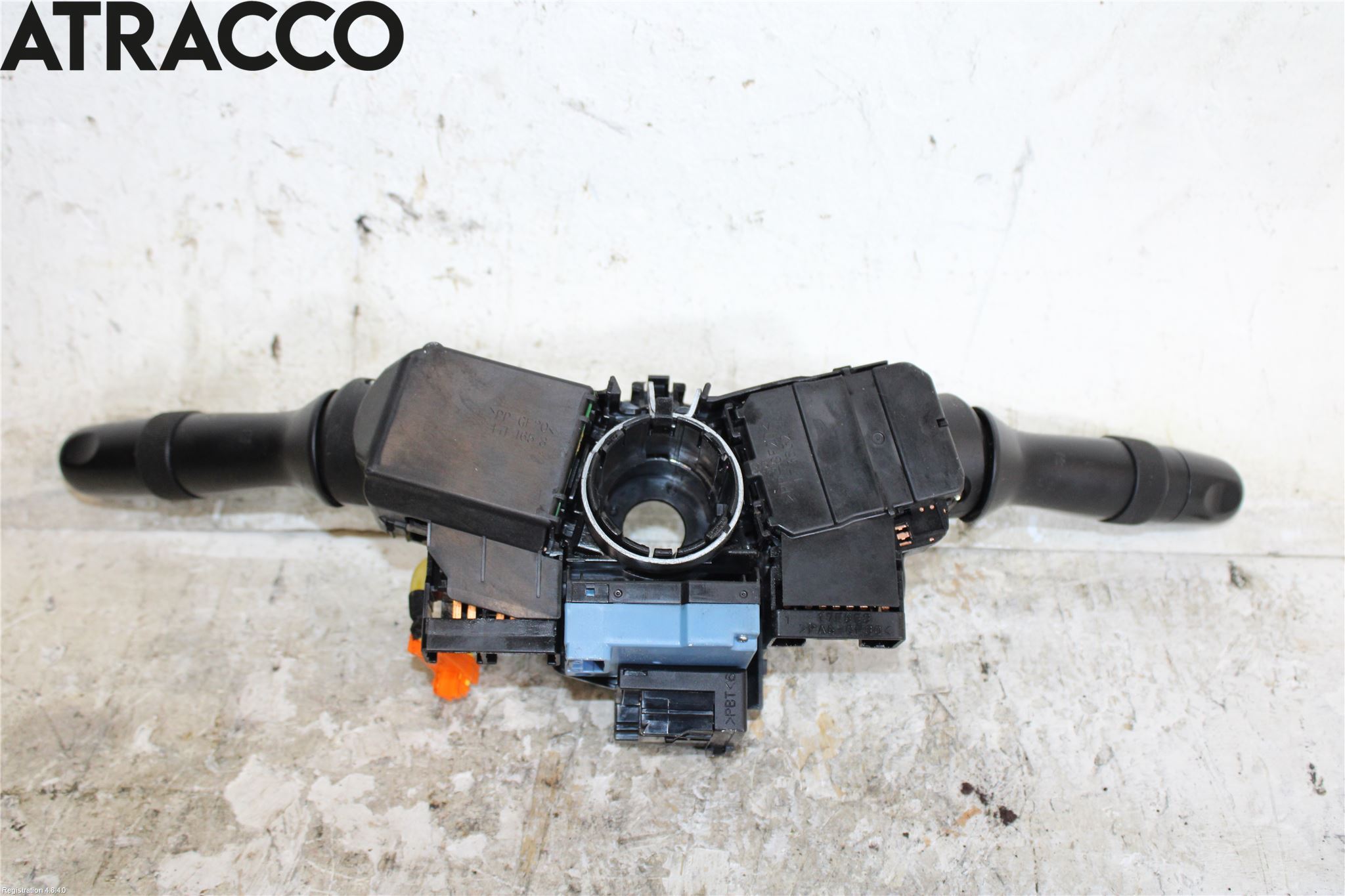 Toyota HILUX 05-16 Bryter Ratt Kombi H Og V