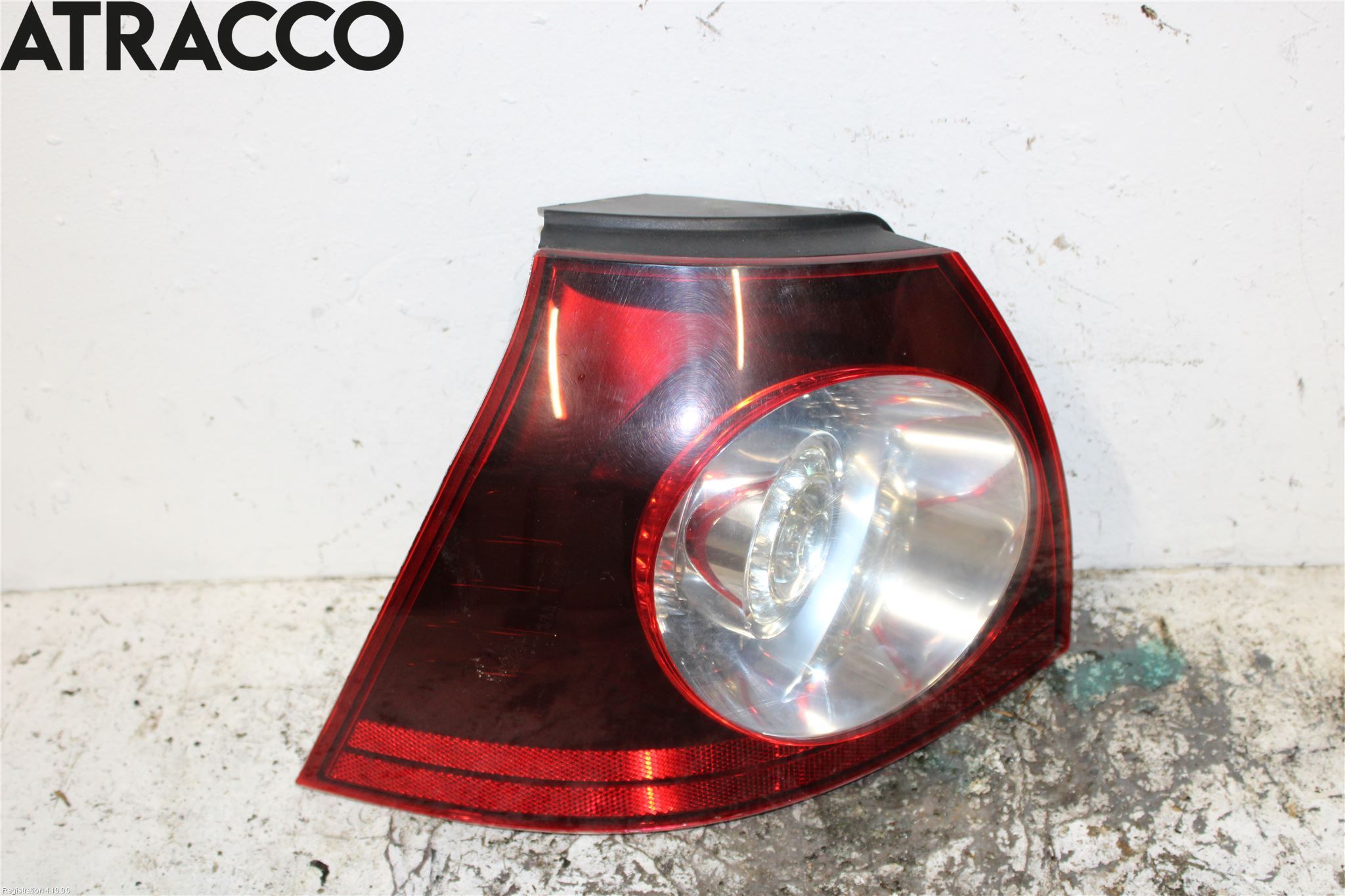 Volkswagen VW GOLF V 04-09 Baklykt Venstre