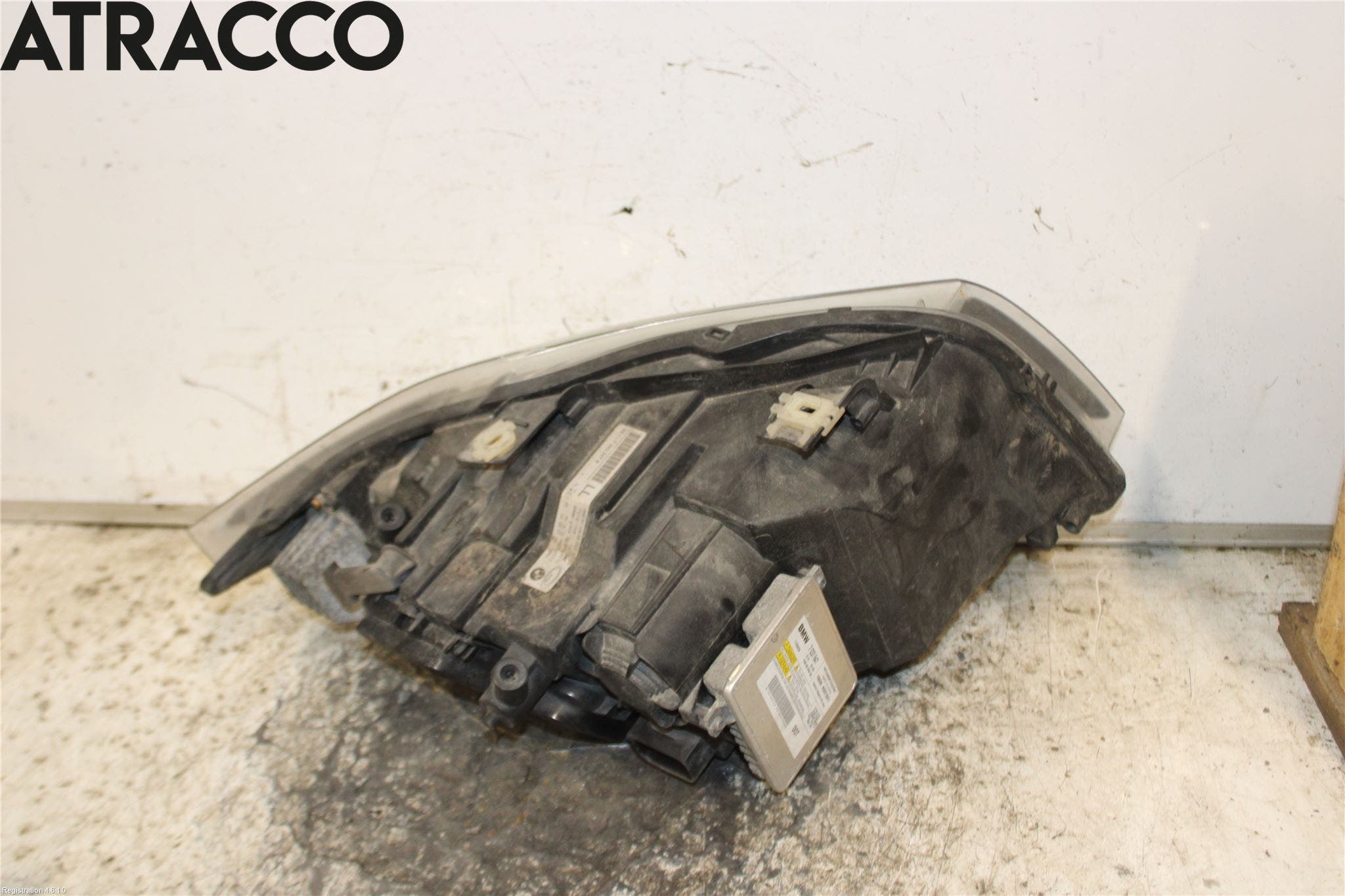 BMW 3 E90/91 SED/TOU 05-12 Frontlykt Venstre