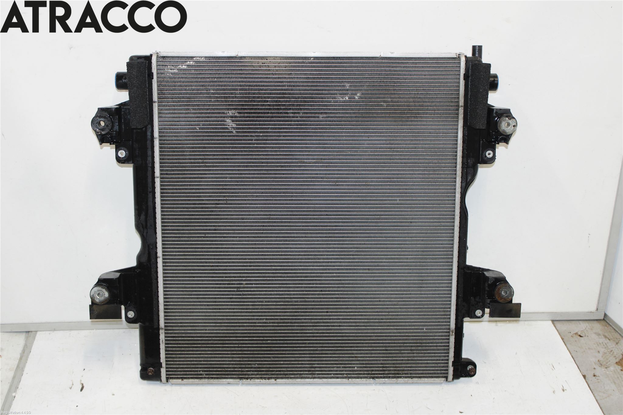 Toyota LANDCRUISER Radiator Automat