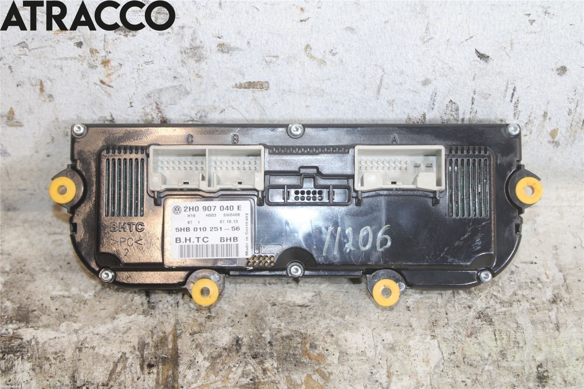 Volkswagen VW AMAROK 2H 10-22 Varme Ac Betjening-Display