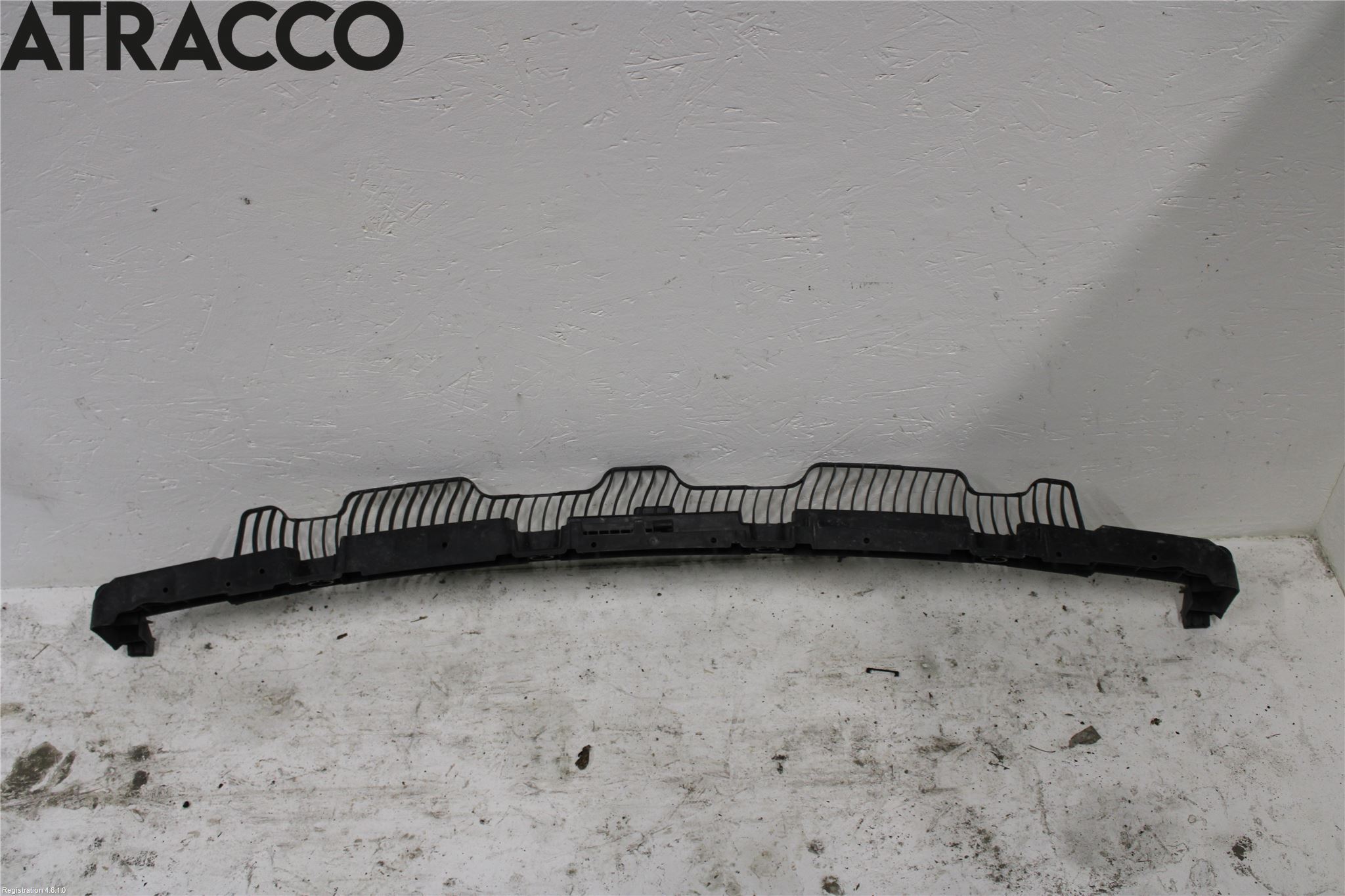 Volkswagen VW GOLF / E-GOLF VII 13-20 Støtfanger Bak Feste