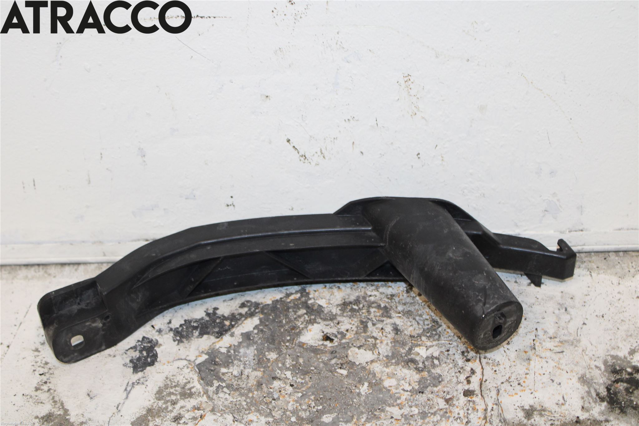 Volkswagen VW GOLF V 04-09 Støtfangerfeste Foran Venstre