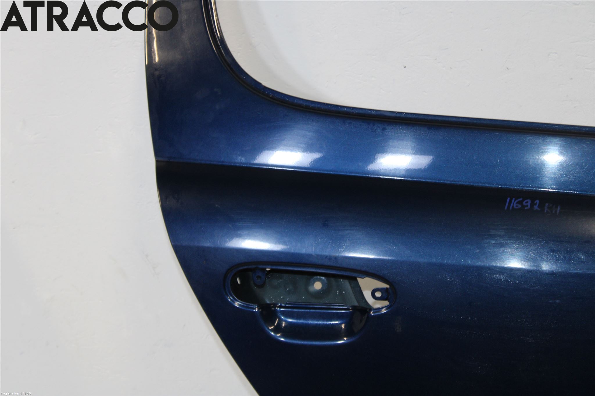 Toyota YARIS P1 03-05 Dør 4D Foran Høyre