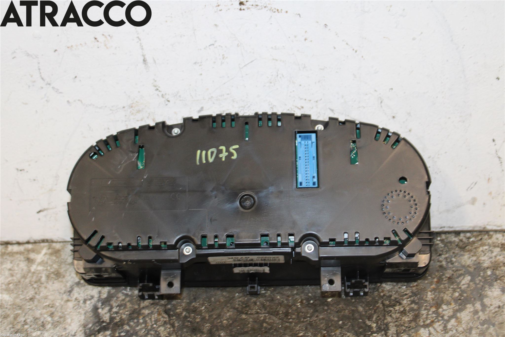 Volkswagen VW CADDY 11-15 Instr Kombinert