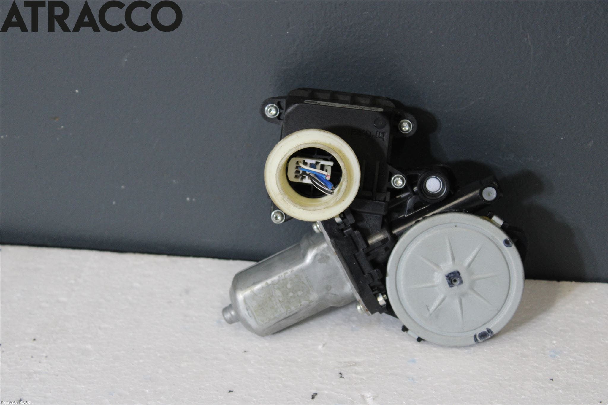 Toyota AVENSIS 09-15 Vindusheis