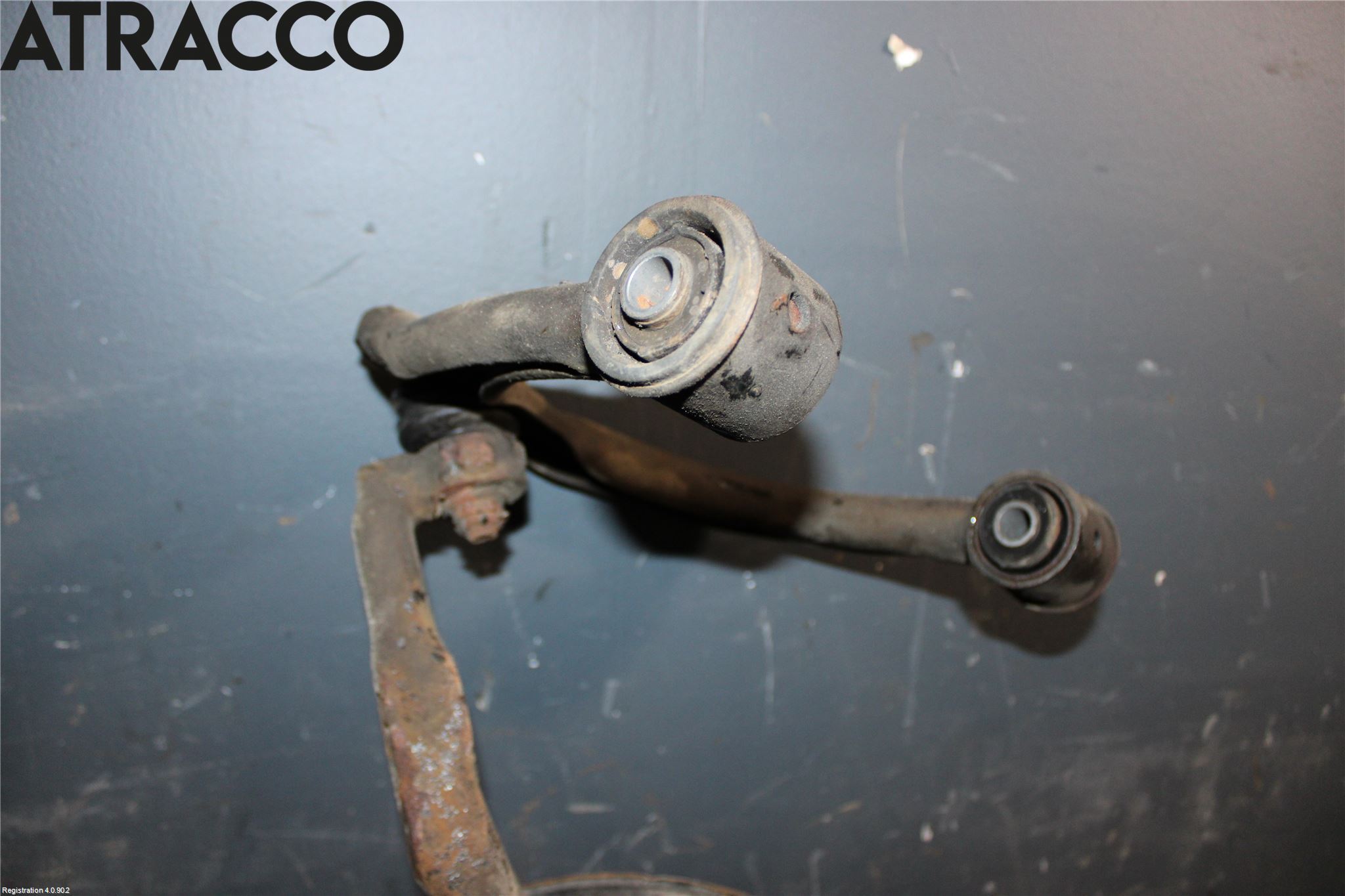 Toyota LANDCRUISER Spindel Vf