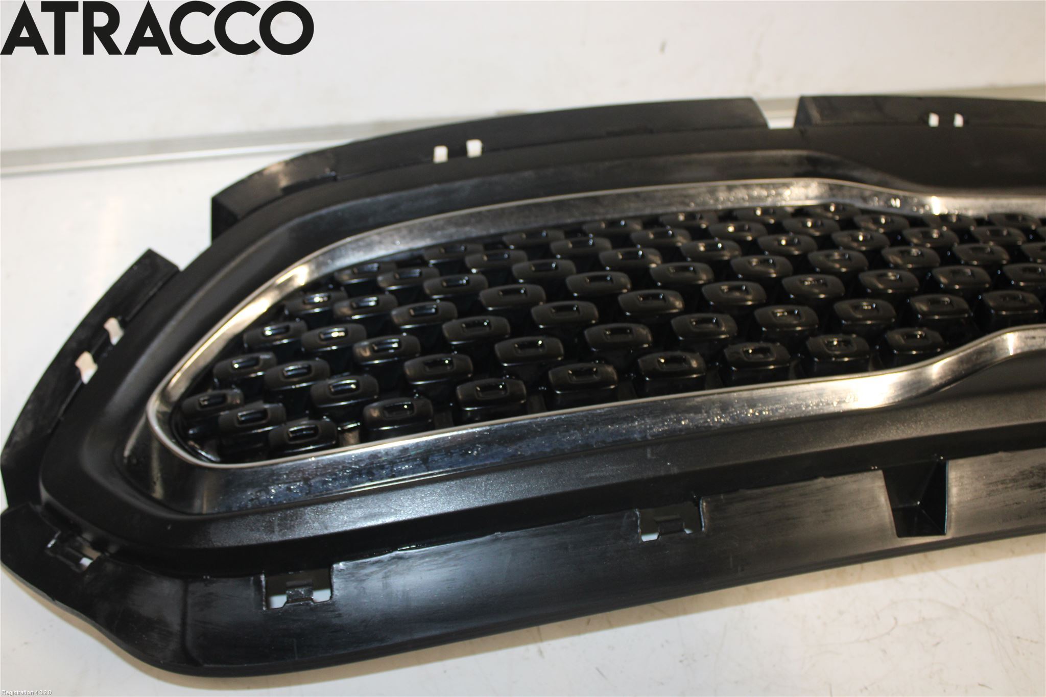 Kia NIRO (DE) 17-22 Grilldel Midt