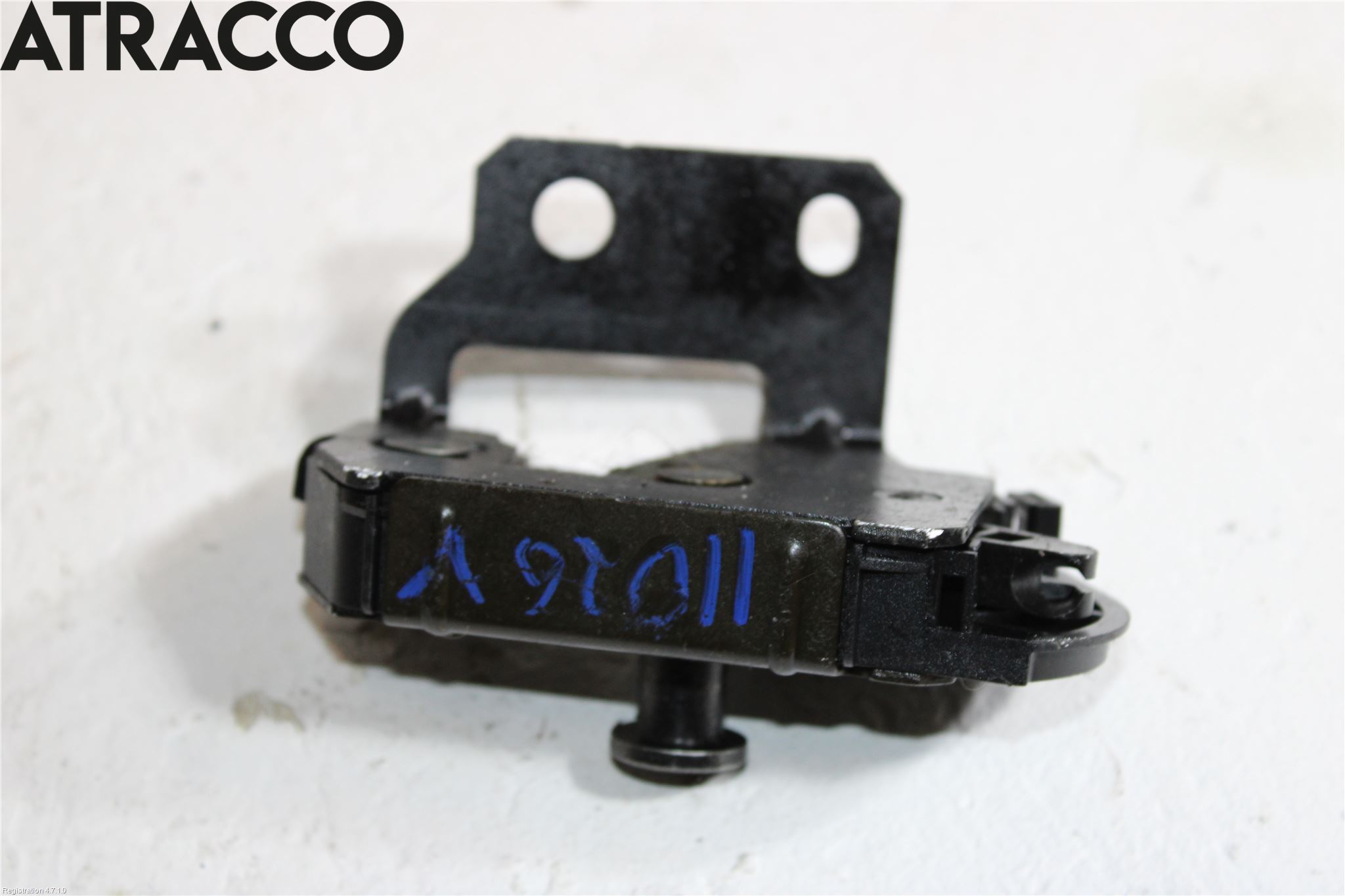 Volvo XC90 03-06 Bakluke-Lokk Låsekasse