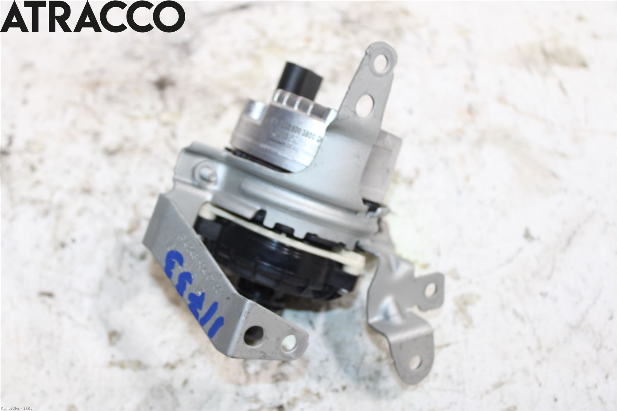 Mercedes-Benz MB EQB (X243) 22- Vannpumpe