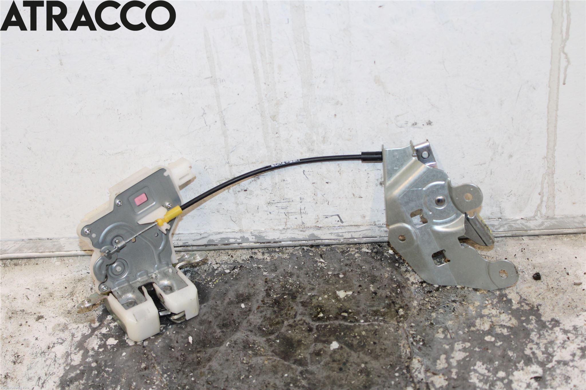 Suzuki SX4 S-CROSS 14-21 Bakluke-Lokk Låsekasse