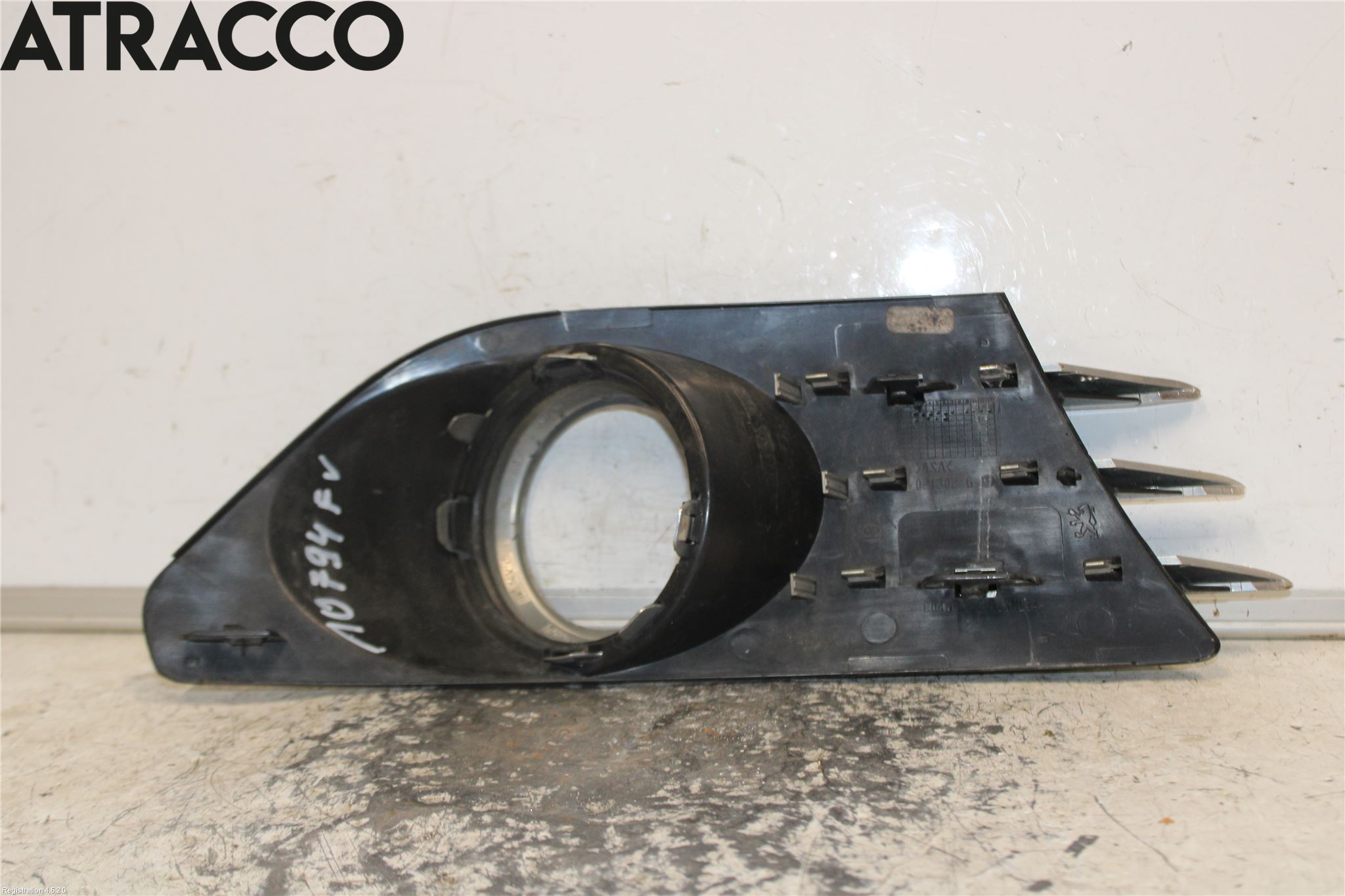 Peugeot 5008 10-16 Frontlykt Kurve-Tåkelys Ramme