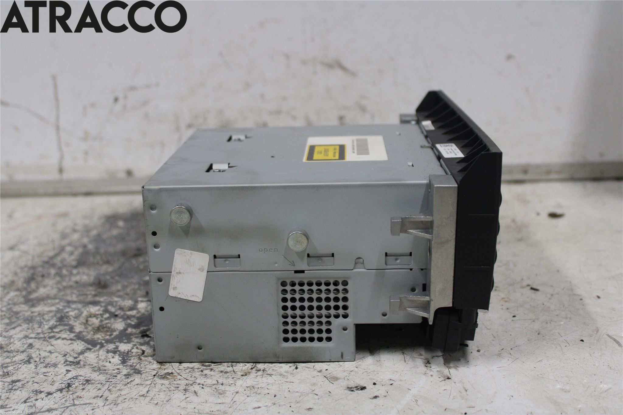 Mercedes-Benz MB E-KLASS (W212) 09-16 Stereo Radio Med Cd