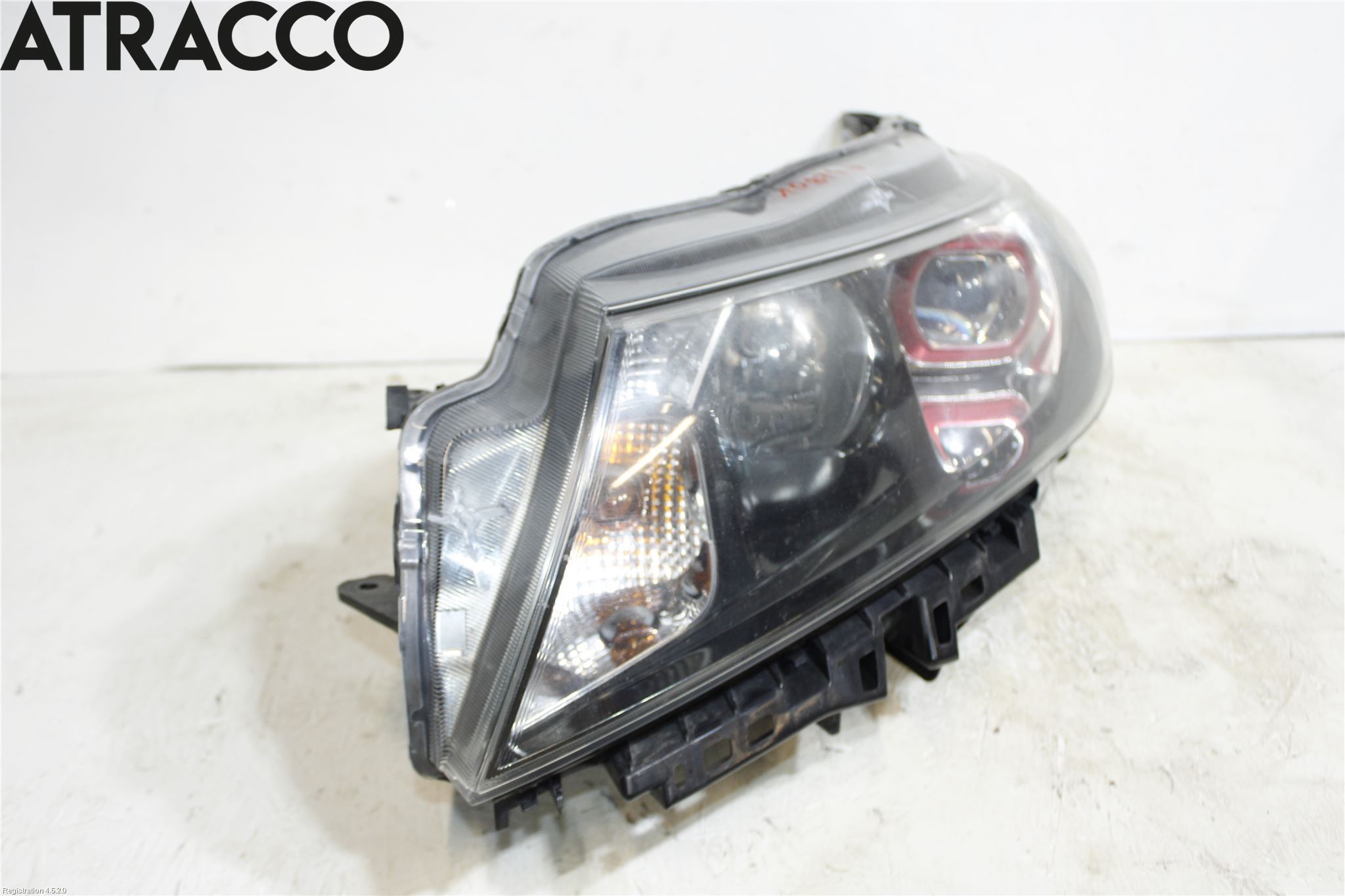 Suzuki VITARA 15- Frontlykt Venstre