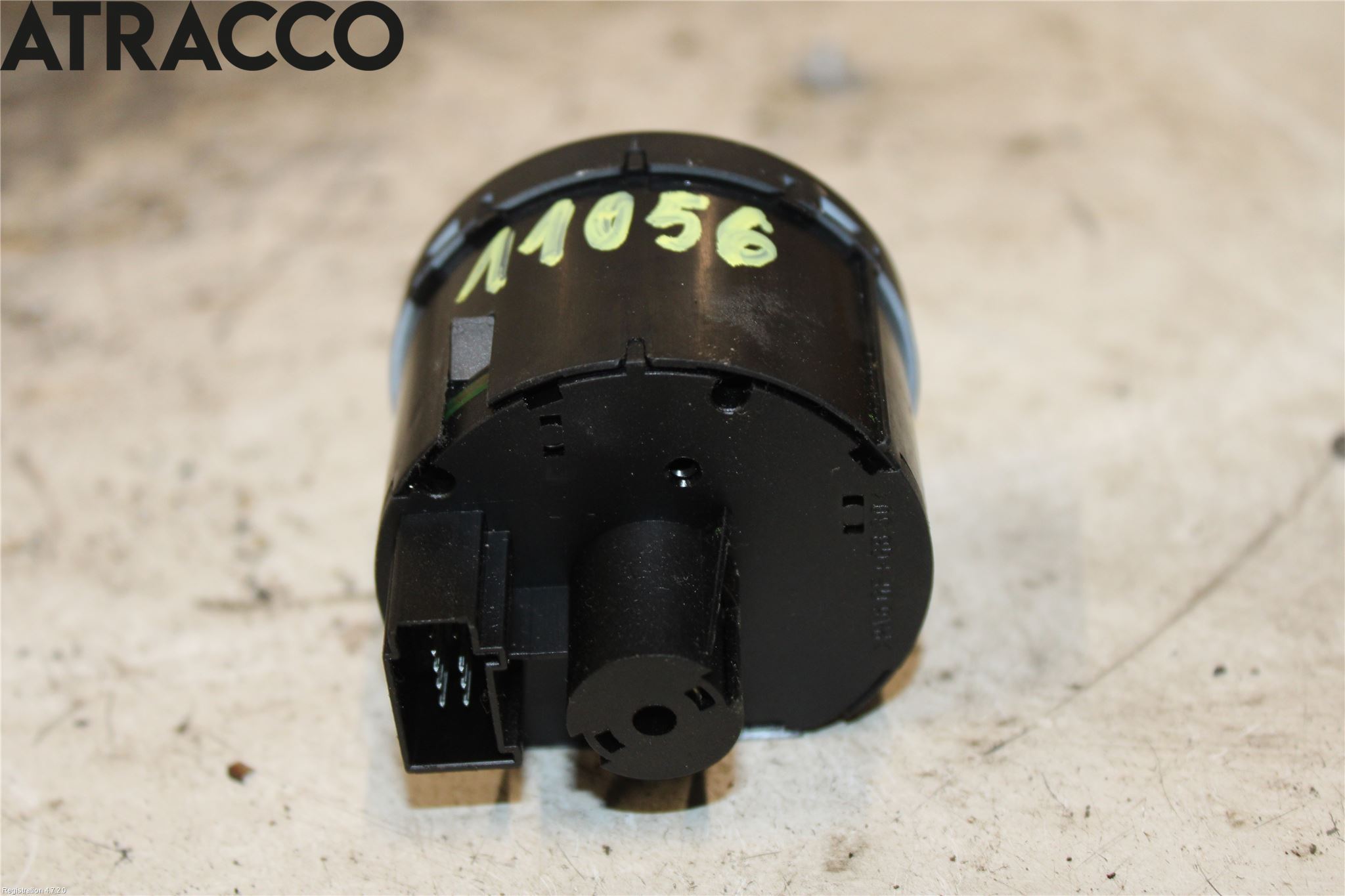 Volkswagen VW CADDY 11-15 Bryter Hovedlys