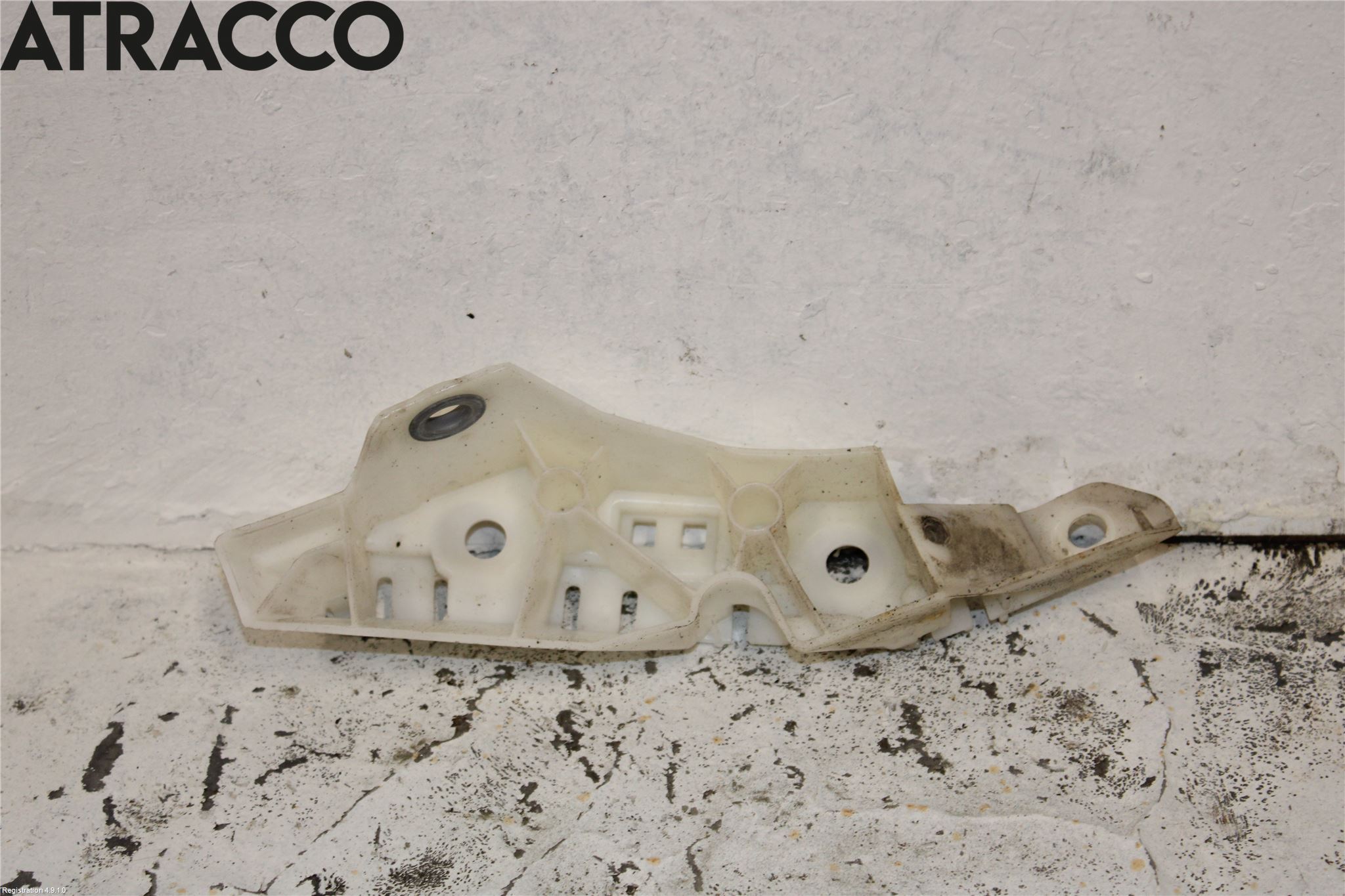 Volkswagen VW GOLF / E-GOLF VII 13-20 Støtfanger Foran Feste