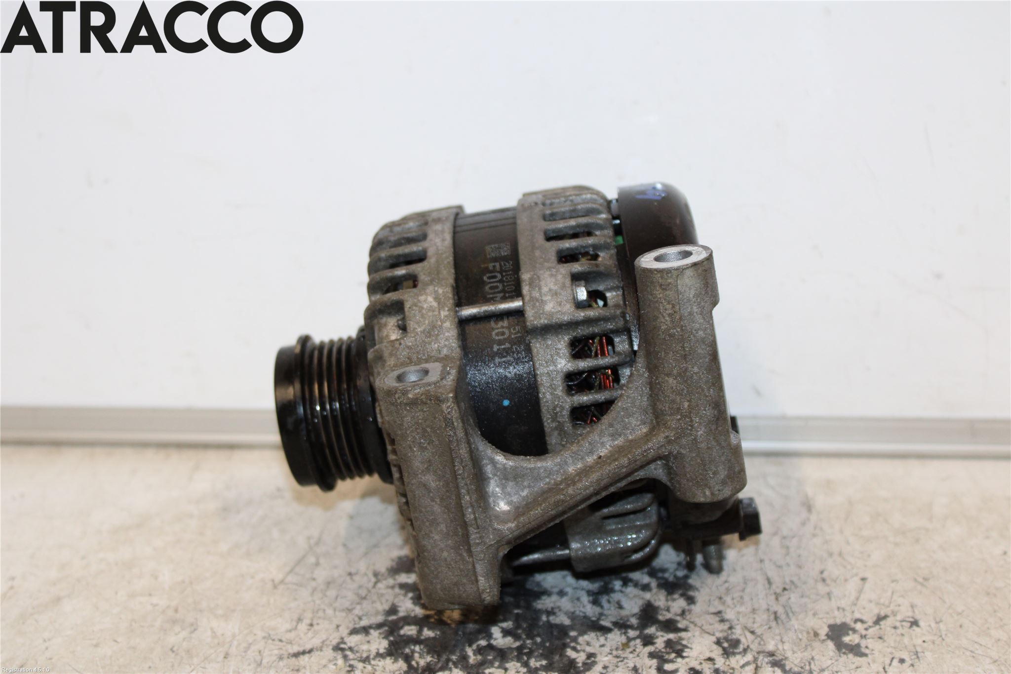 Opel INSIGNIA 17- Dynamo