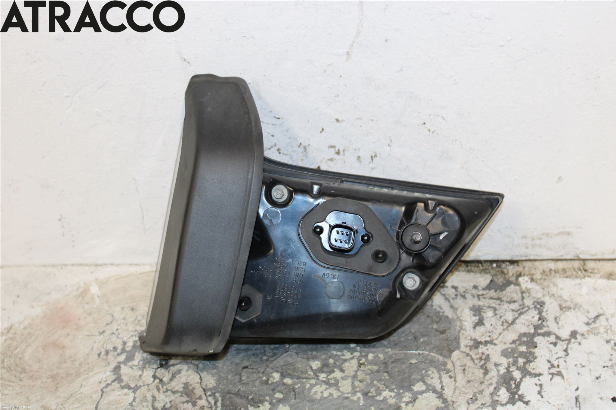 Tesla MODEL X 16- Baklykt Venstre  På Luke(Indre