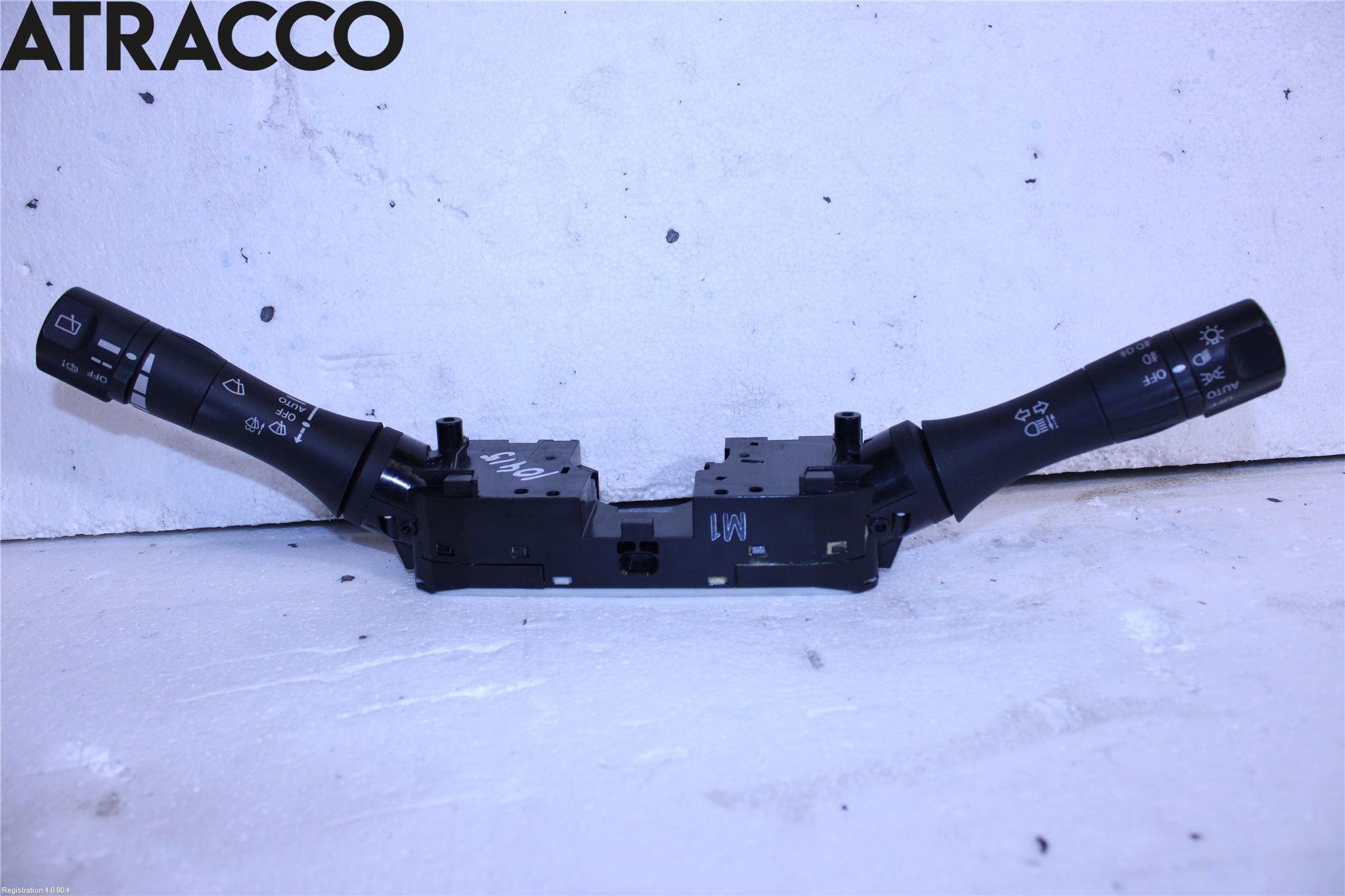 Nissan LEAF 11-17 Bryter Ratt Kombi H Og V