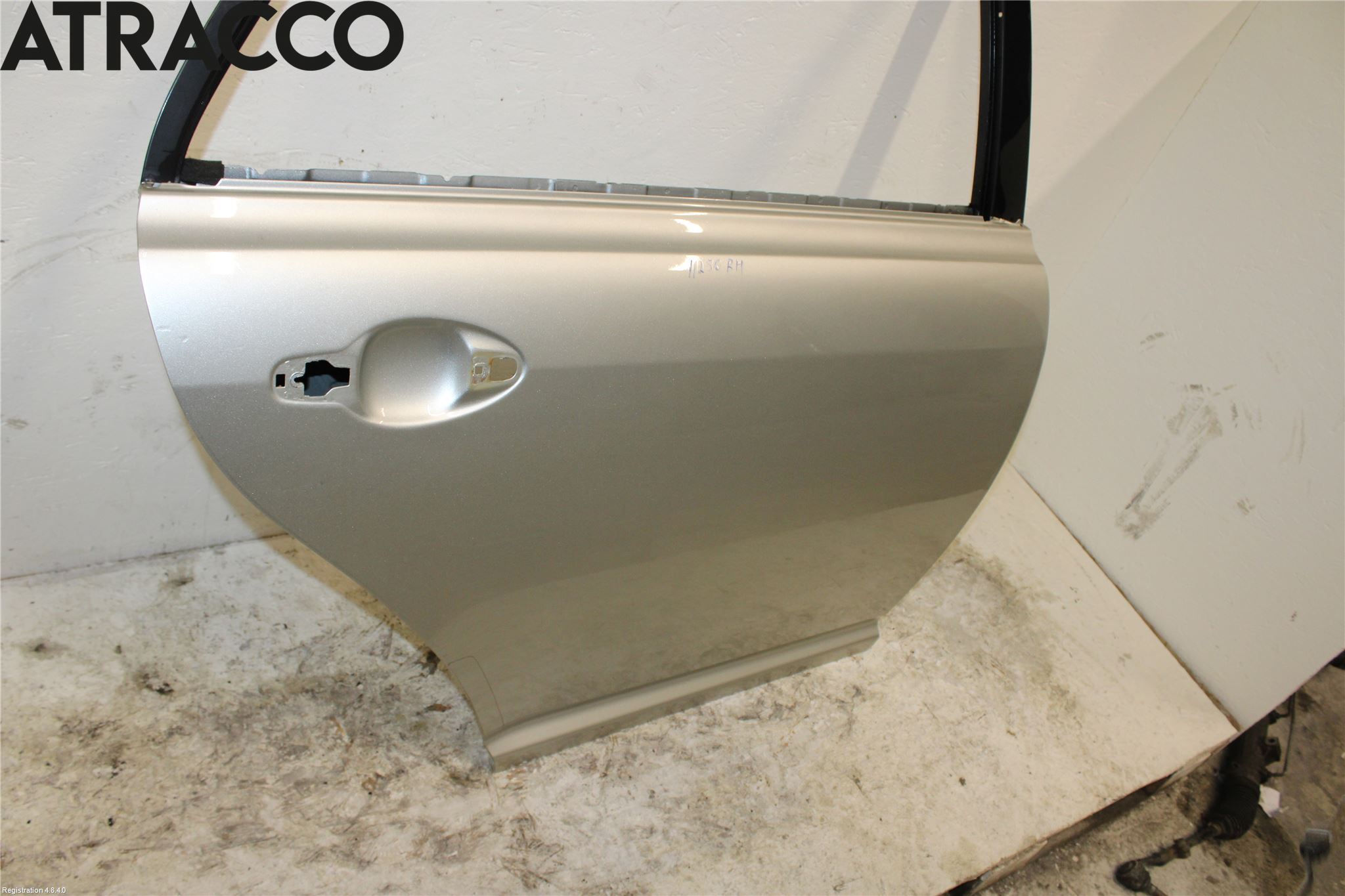 Toyota AVENSIS 03-06 Dør 4D Bak Høyre