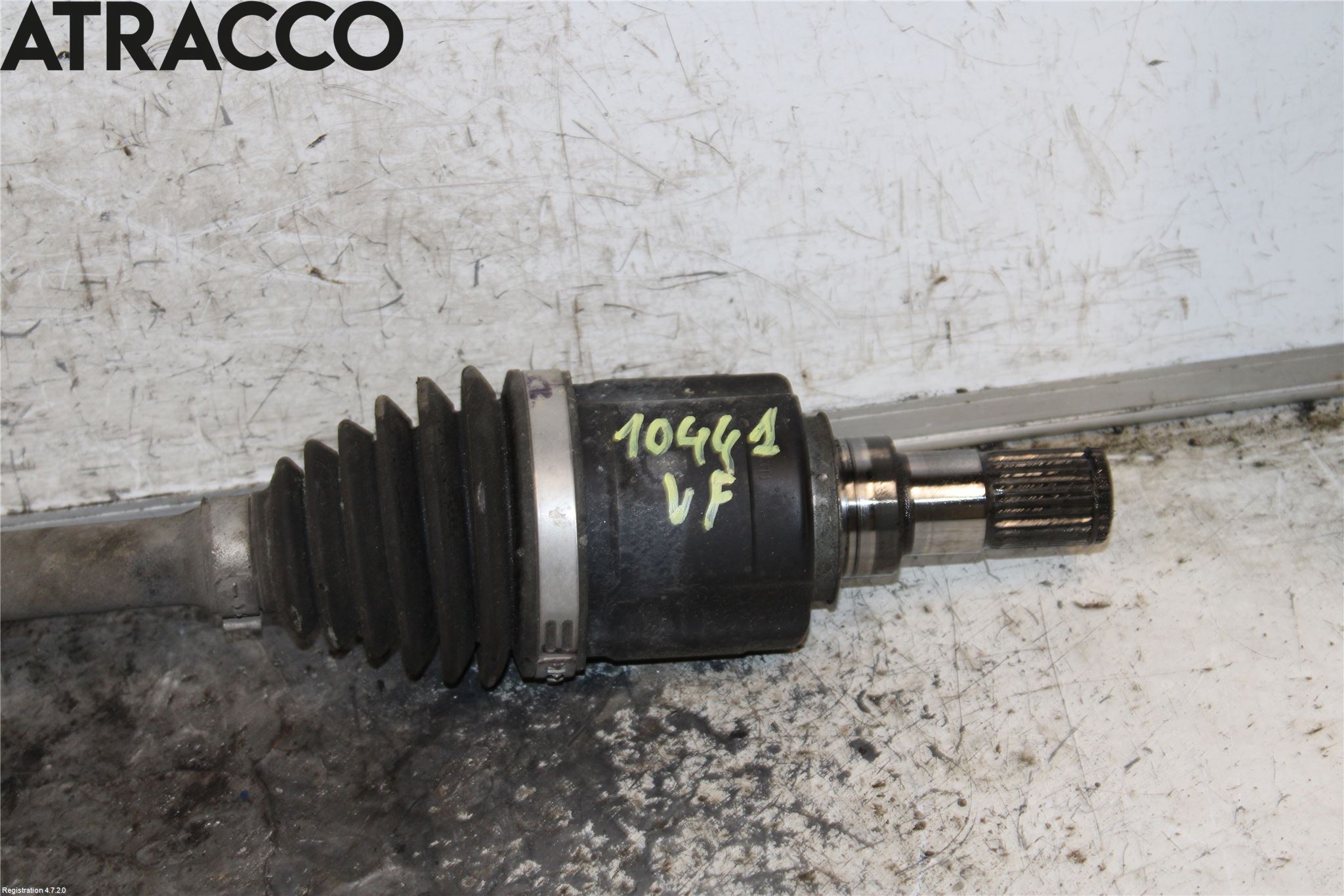 Suzuki SWIFT 17-24 Drivaksel Foran Kompl Venstre