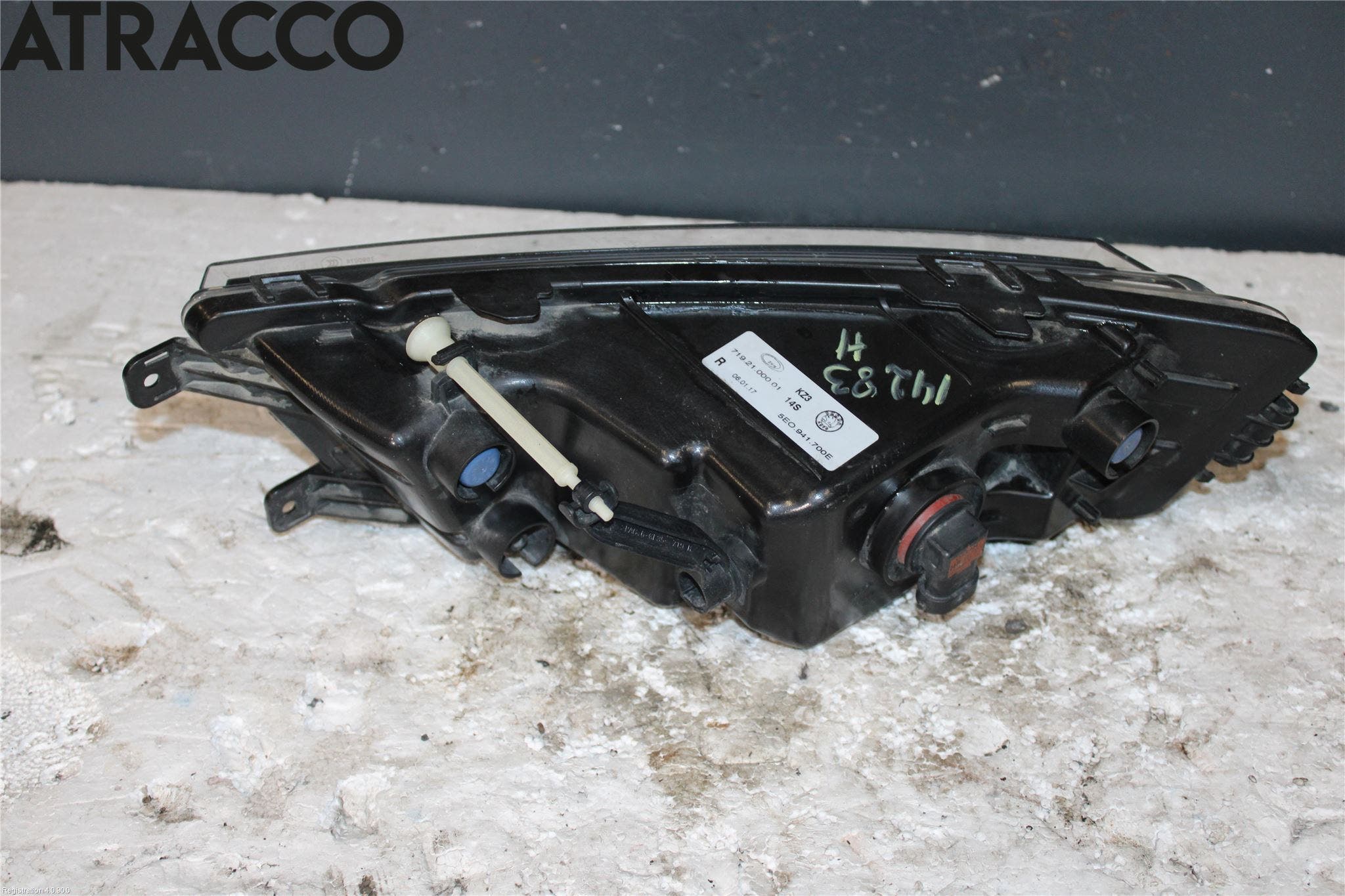 Skoda ROOMSTER Frontlykt-Kurve-Tåkelys