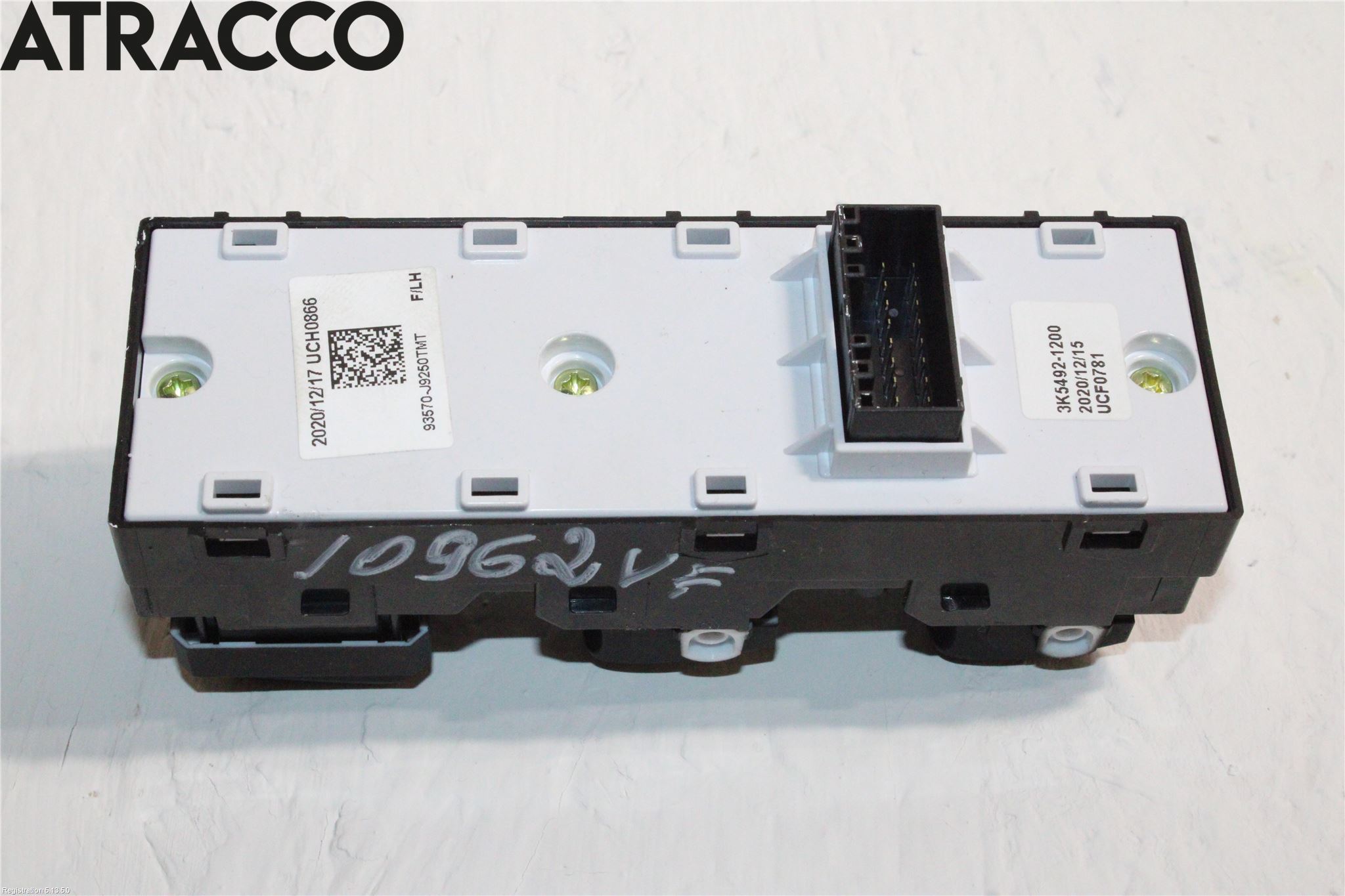 Hyundai KONA/ELECTRIC OS 18-23 Bryter Vindusheis