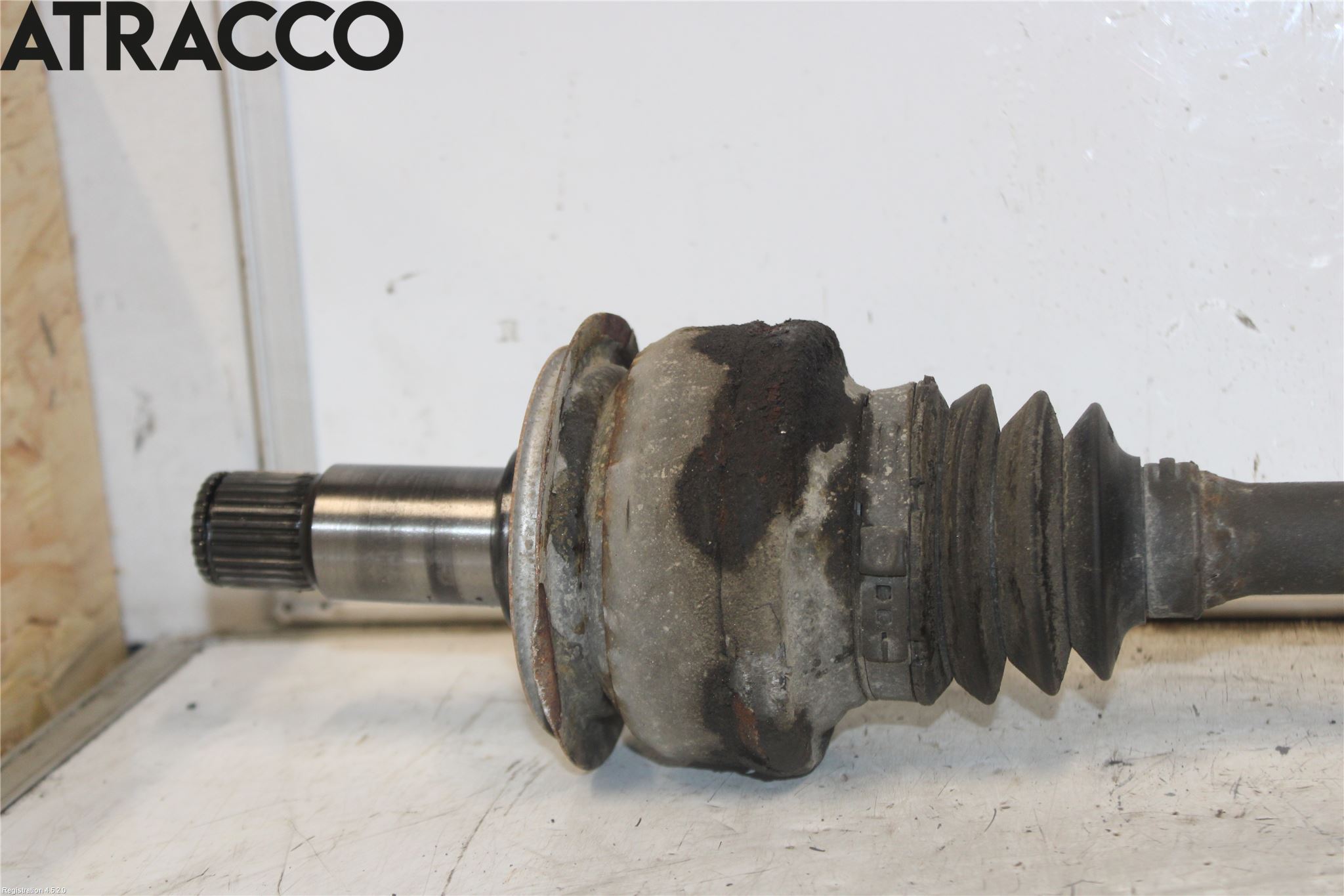 Mercedes-Benz MB E-KLASS (W212) 09-16 Drivaksel Bak Kompl Høyre