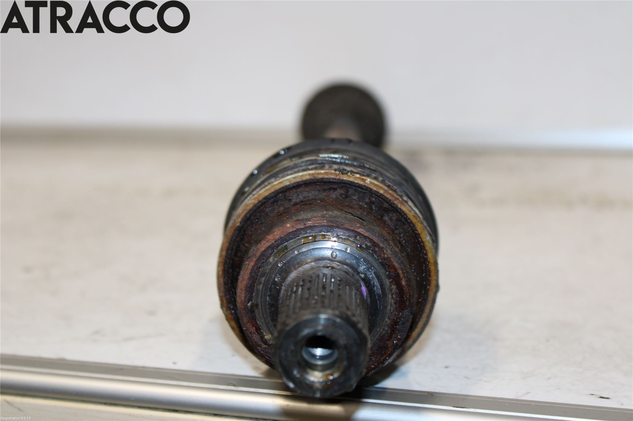 Volvo XC70 08-13 Drivaksel Bak Kompl Høyre