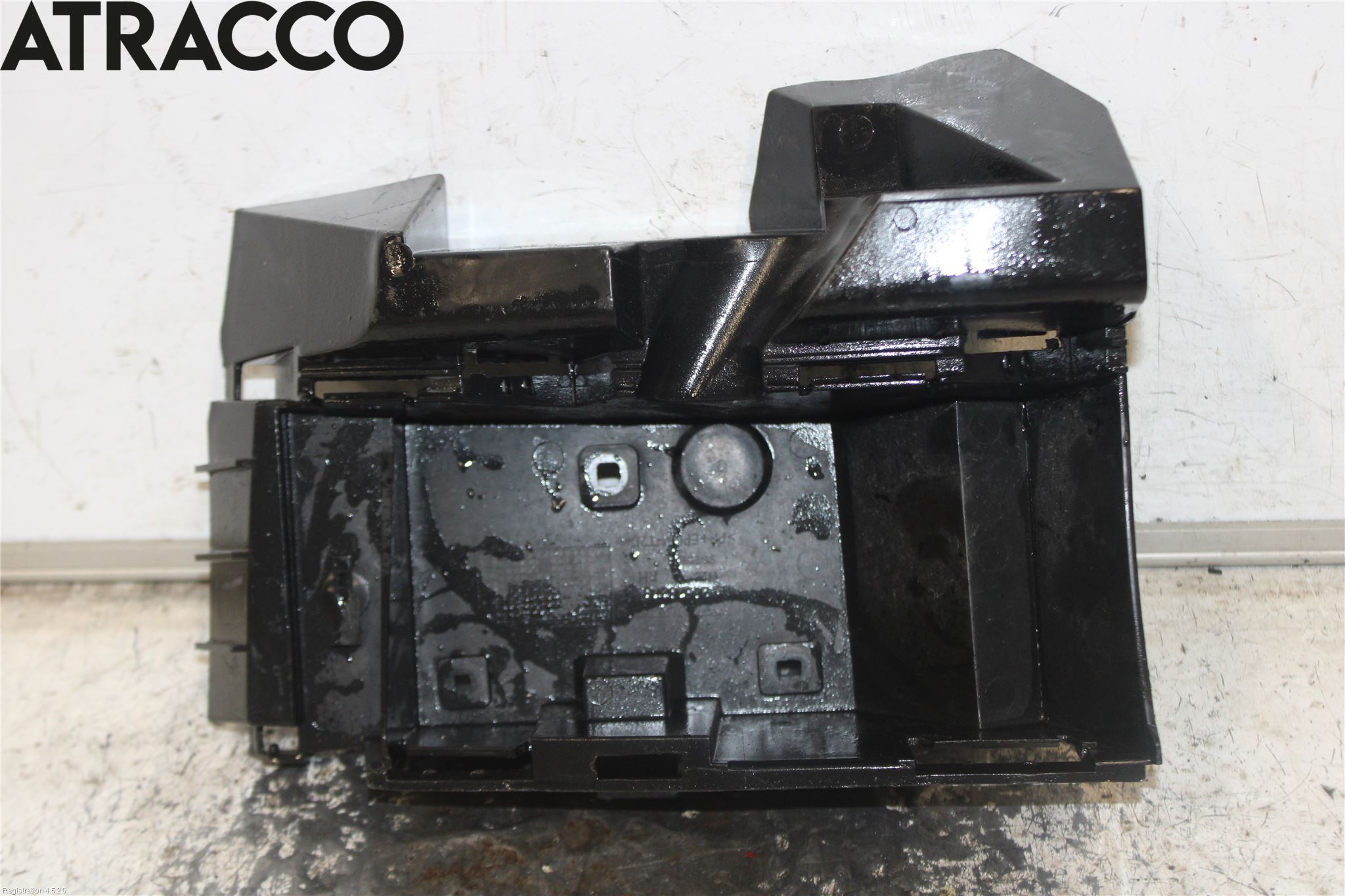 Volvo XC90 03-06 Støtfangerfeste Bak Høyre