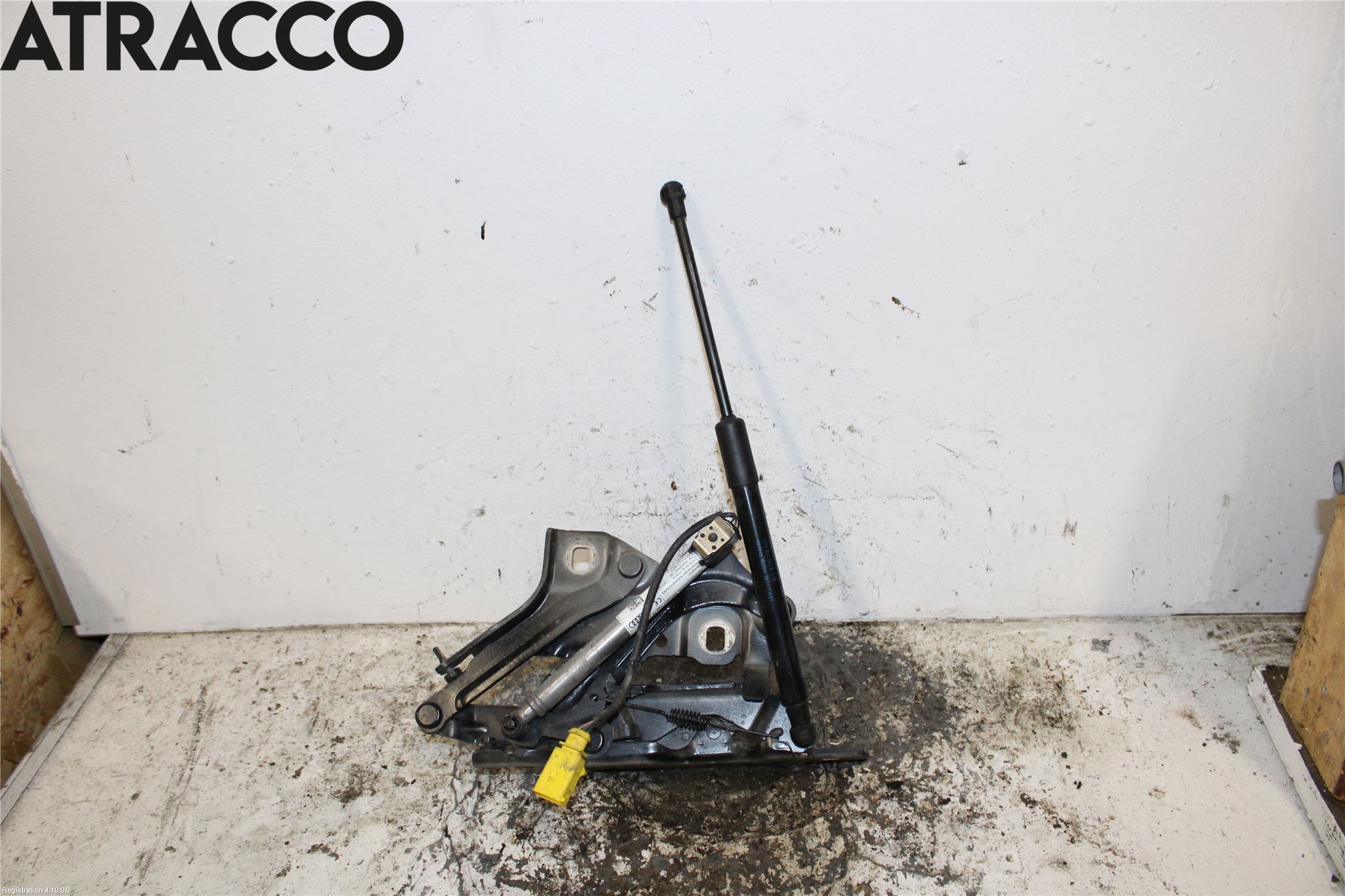 Audi A4 12-15 Panser Hengsel - Hengsler