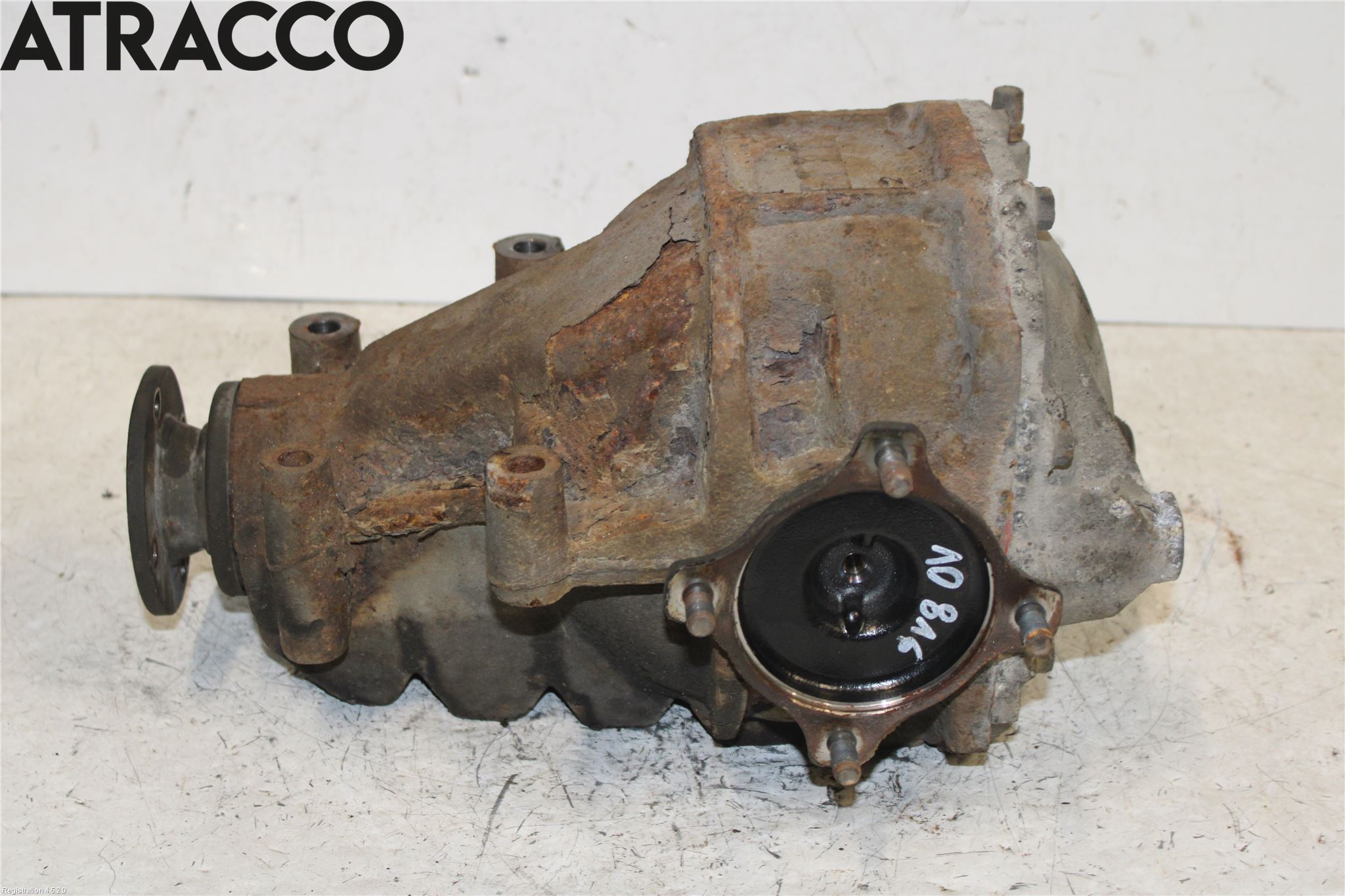 Toyota HI-ACE 06-12 Bakaksel Kardang Bak -Diff