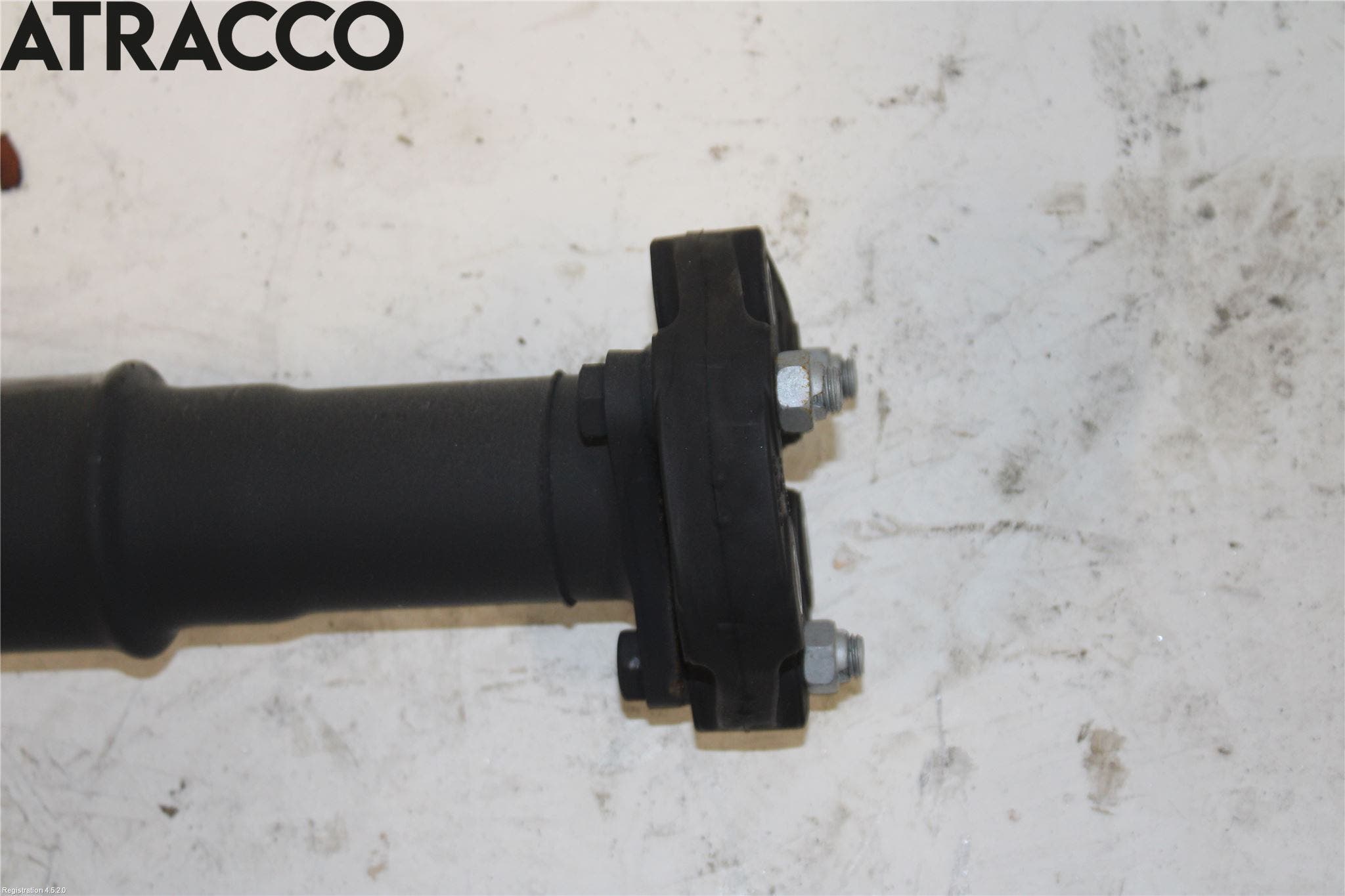 BMW 3 F30/F31/F80 12-19 Mellomaksel Kompl