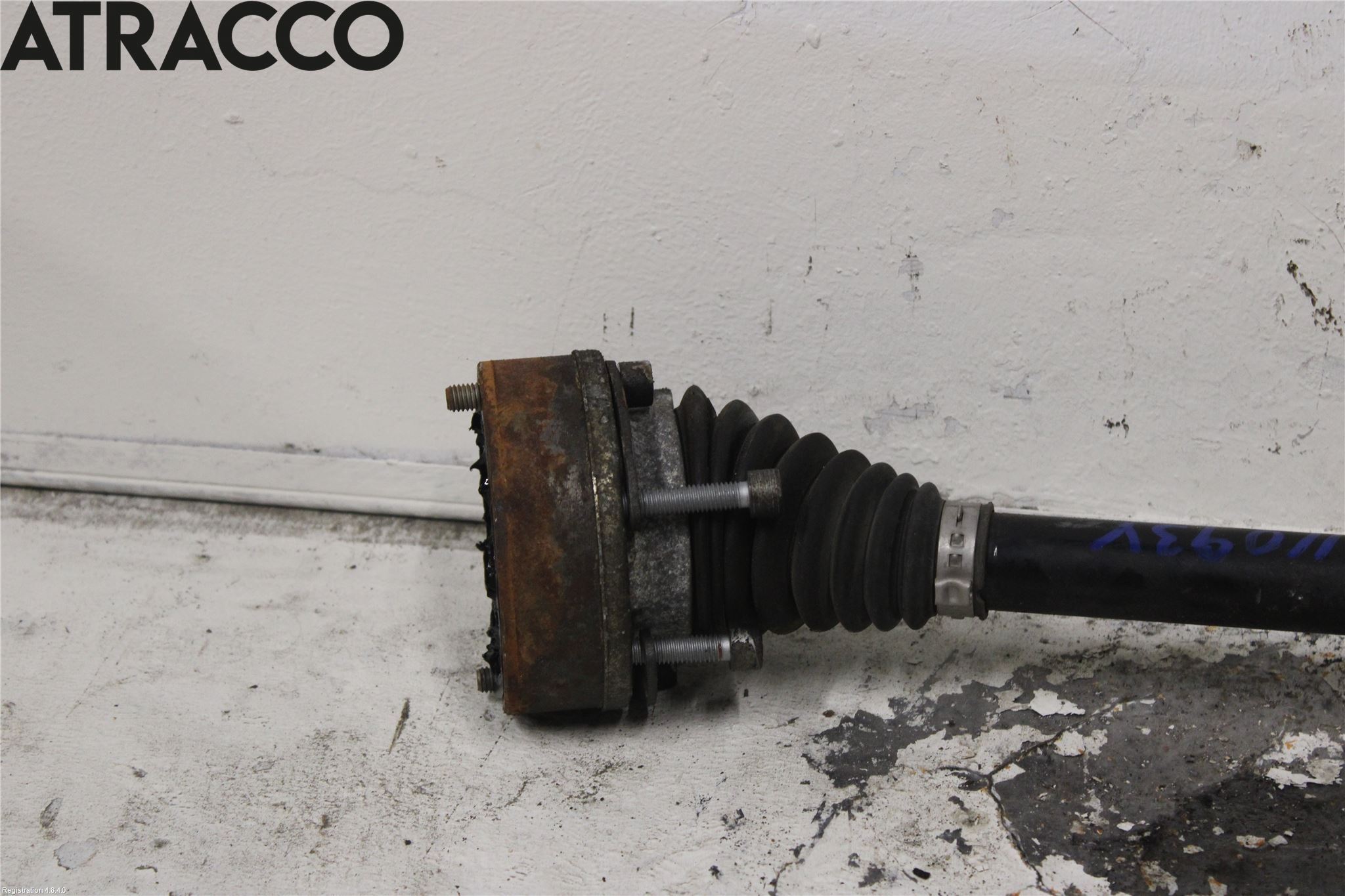 Skoda YETI Drivaksel Foran Kompl Venstre