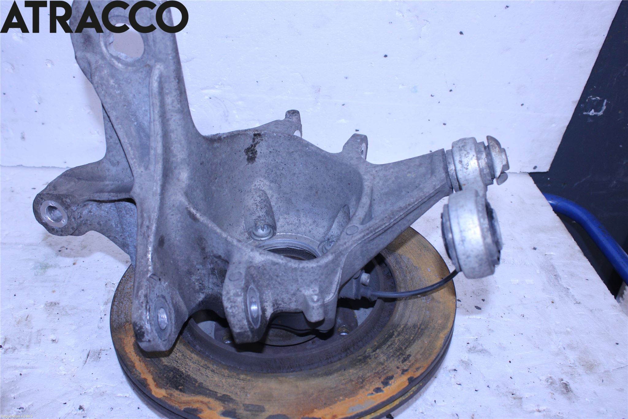 BMW 5 F10/F11/F18 09-17 Spindel Vb