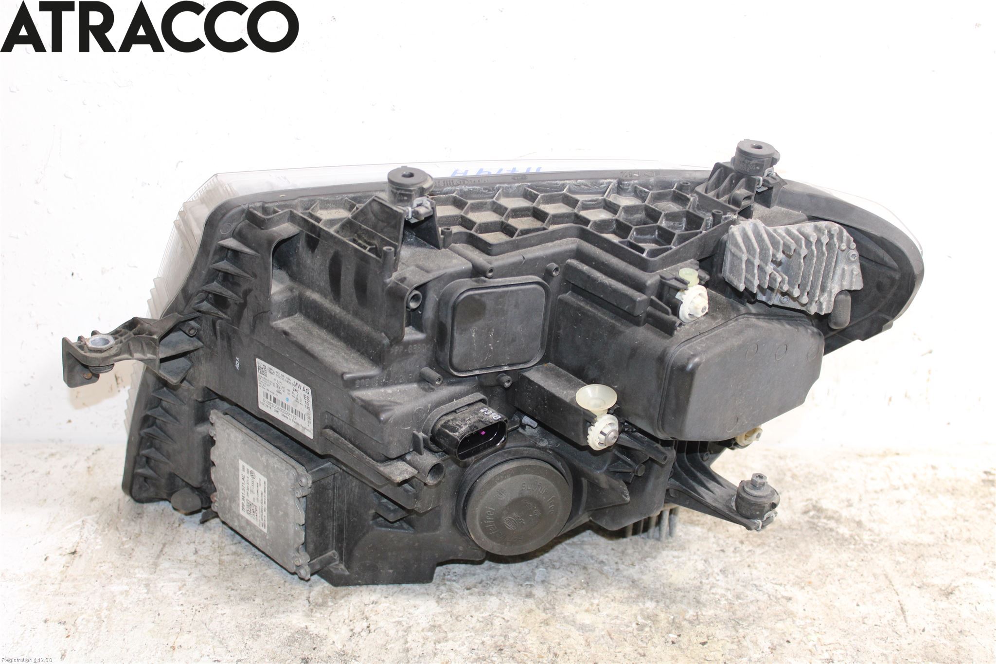 Volkswagen VW CRAFTER II / E-CRAFTER 17- Frontlykt Høyre