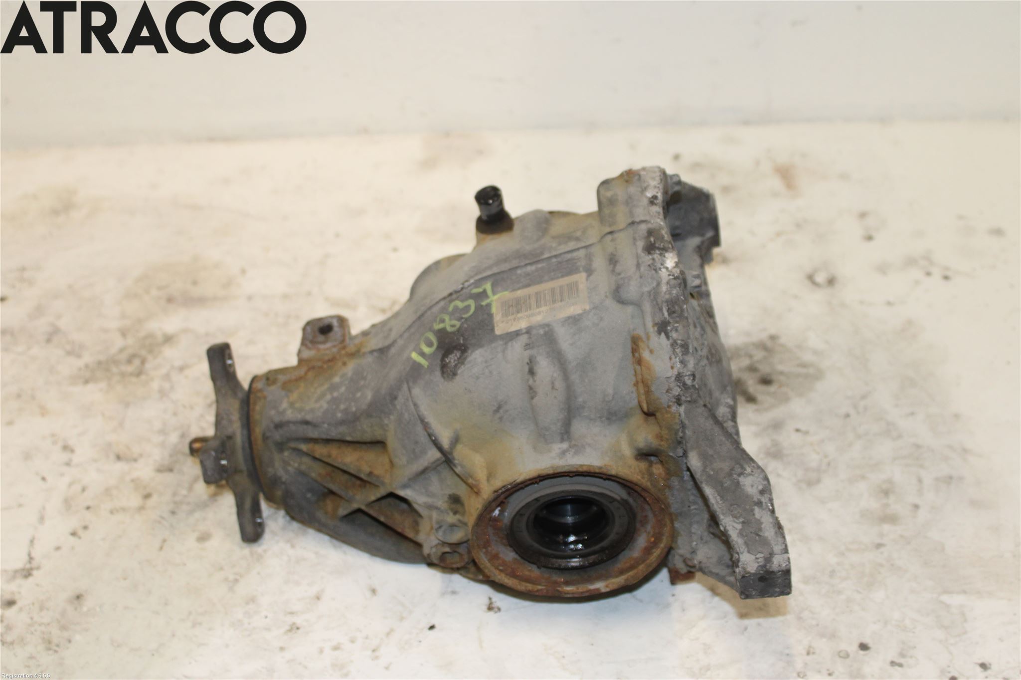 Mercedes-Benz MB E-KLASS (W212) 09-16 Bakaksel Kardang Bak -Diff