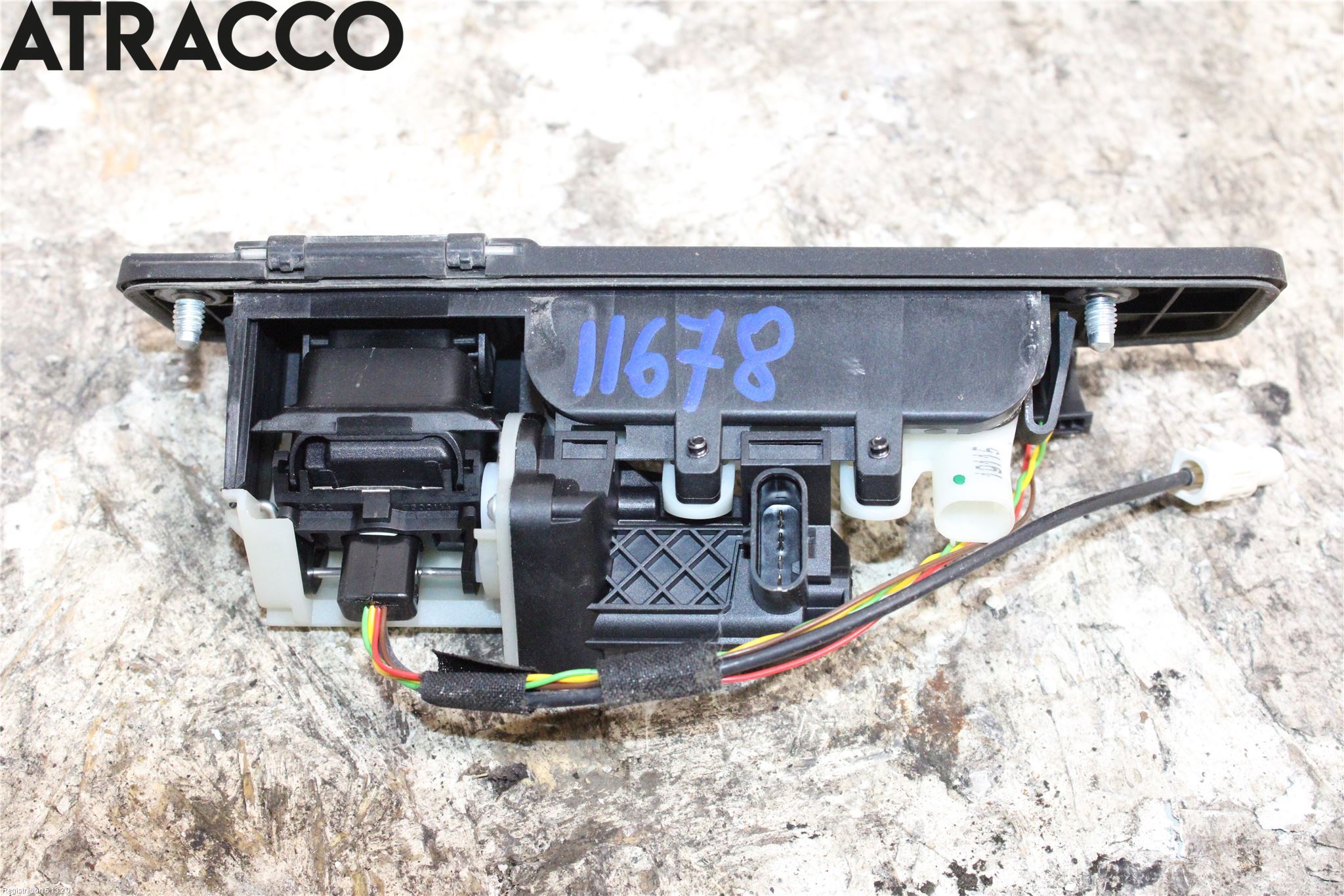 Mercedes-Benz MB GLA-KLASS (X156) 13-20 Bakluke Handtak Ytre