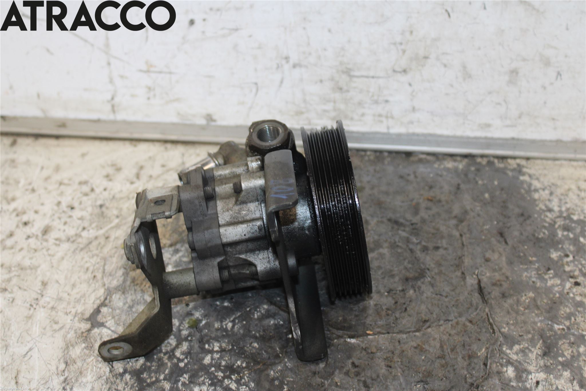 BMW 5 E60/61 Sed/Tou 02-10 Servo Pumpe