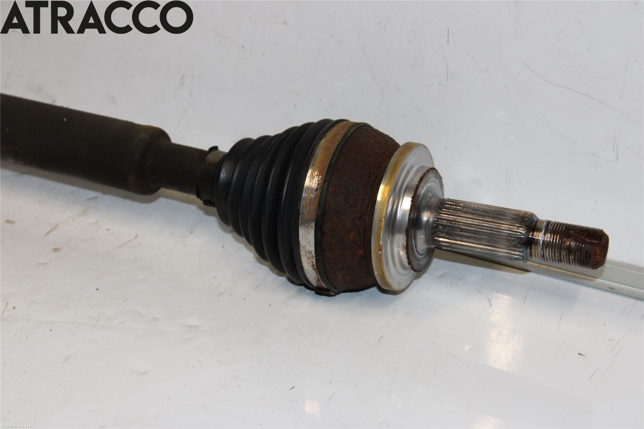 Toyota PRIUS+ ZVW40 12-20 Drivaksel Foran Kompl Høyre