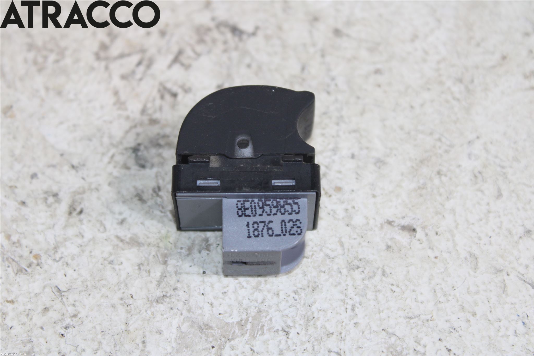 Audi A4/S4 05-07 Bryter Vindusheis