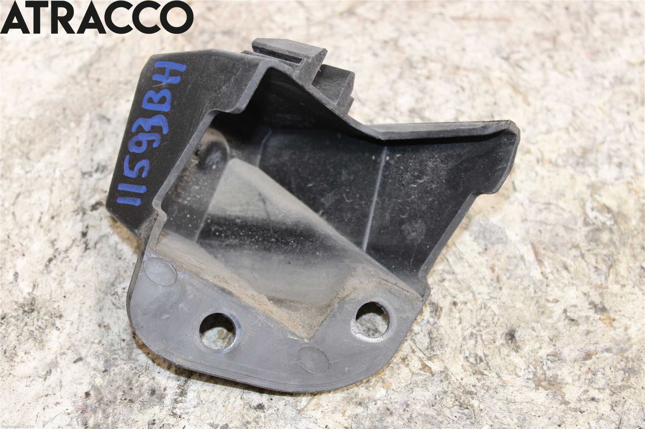 Ford FIESTA (VII) 18-23 Støtfanger Bak Feste